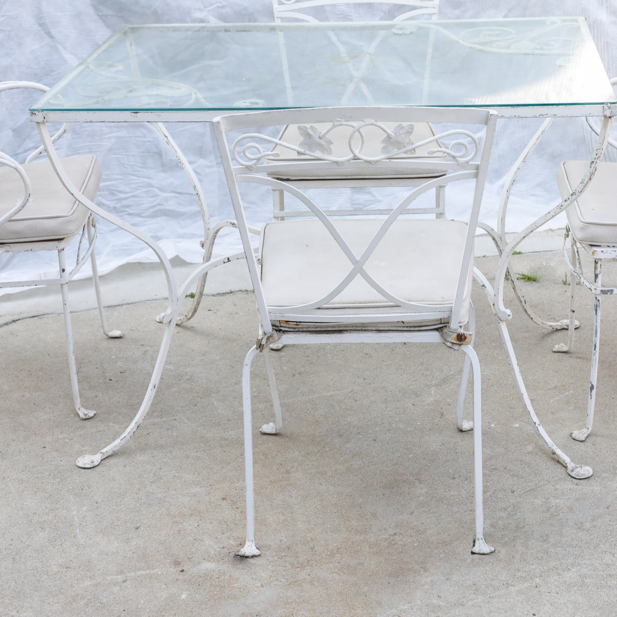 Salterini "Mt. Vernon" Wrought Iron Patio Table and Chairs
