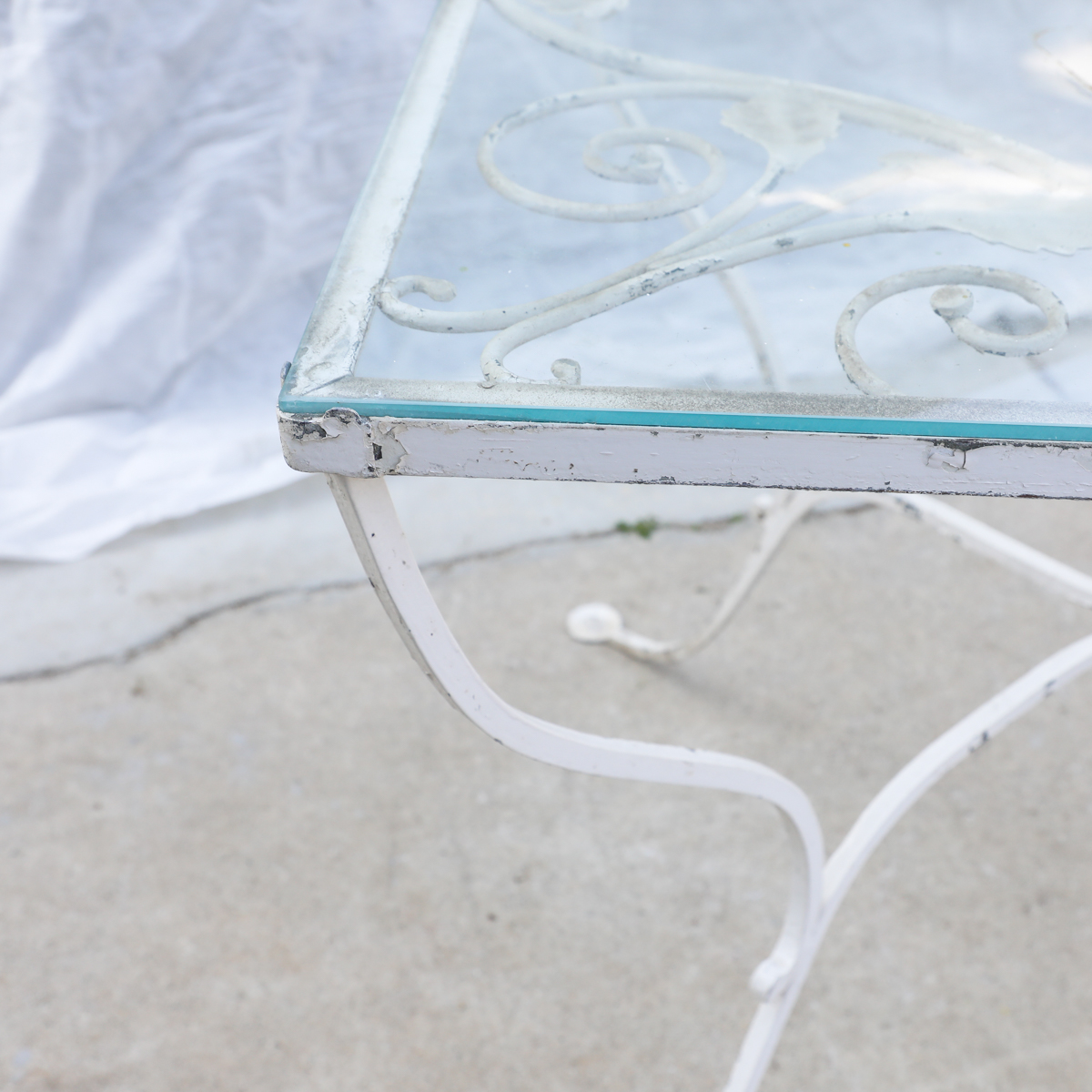 Salterini "Mt. Vernon" Wrought Iron Patio Table and Chairs