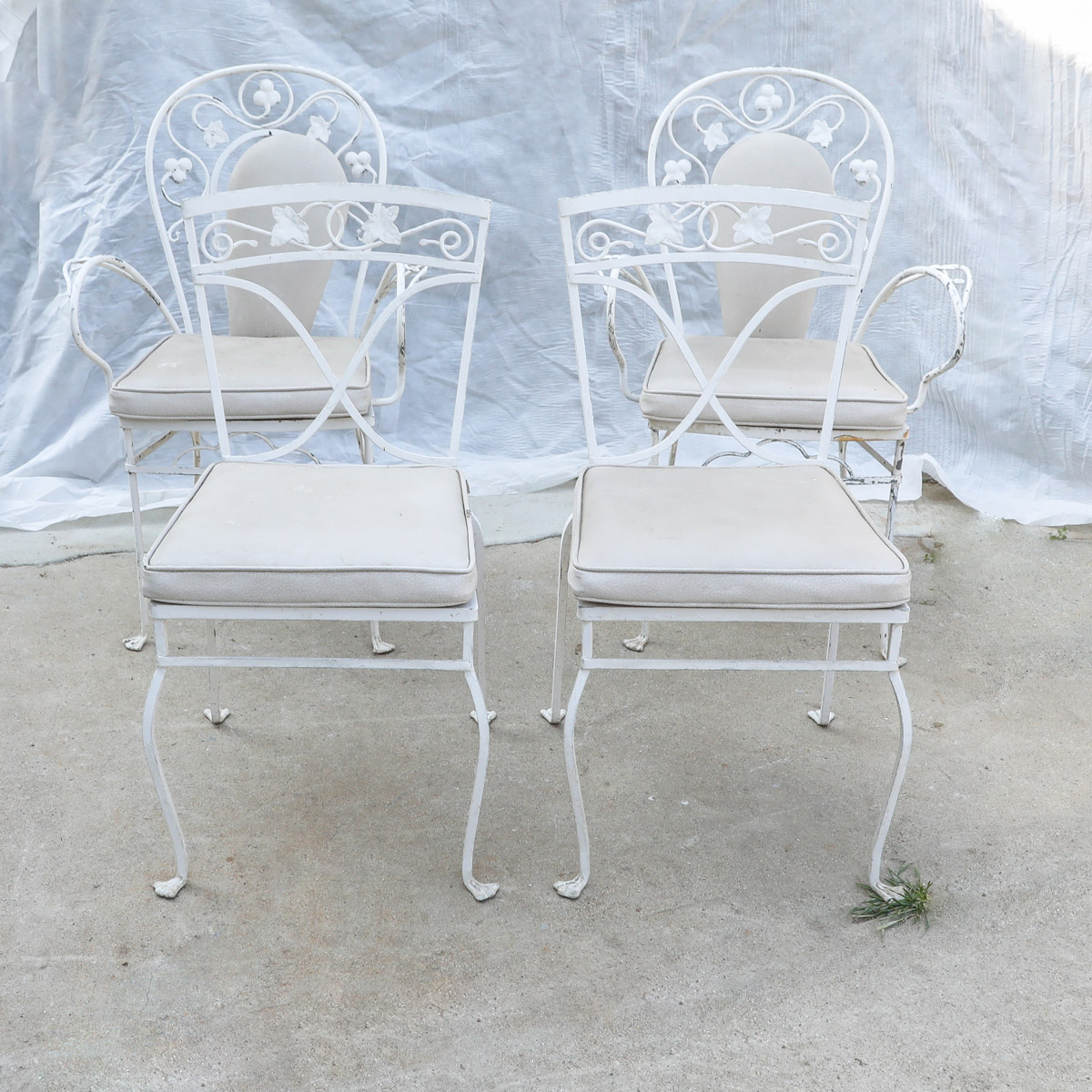 Salterini "Mt. Vernon" Wrought Iron Patio Table and Chairs