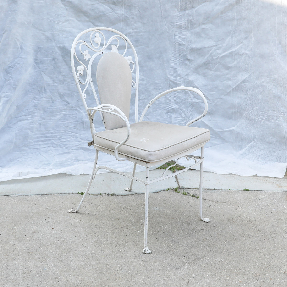 Salterini "Mt. Vernon" Wrought Iron Patio Table and Chairs