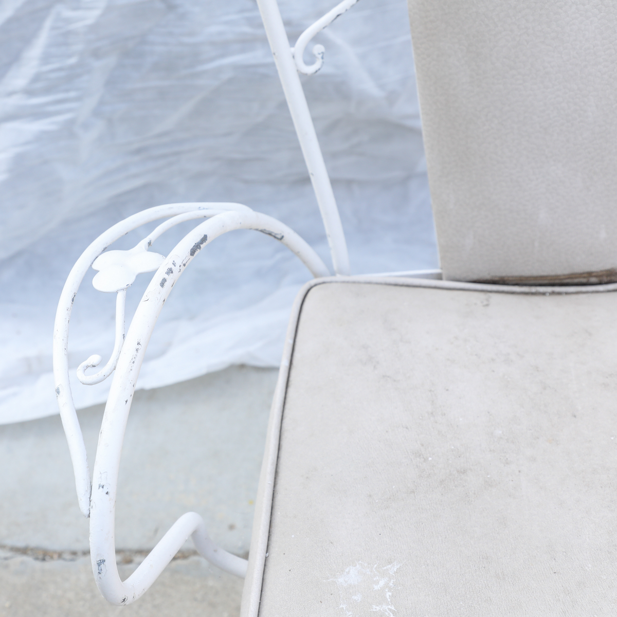 Salterini "Mt. Vernon" Wrought Iron Patio Table and Chairs