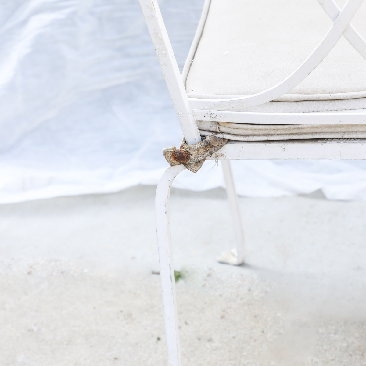 Salterini "Mt. Vernon" Wrought Iron Patio Table and Chairs