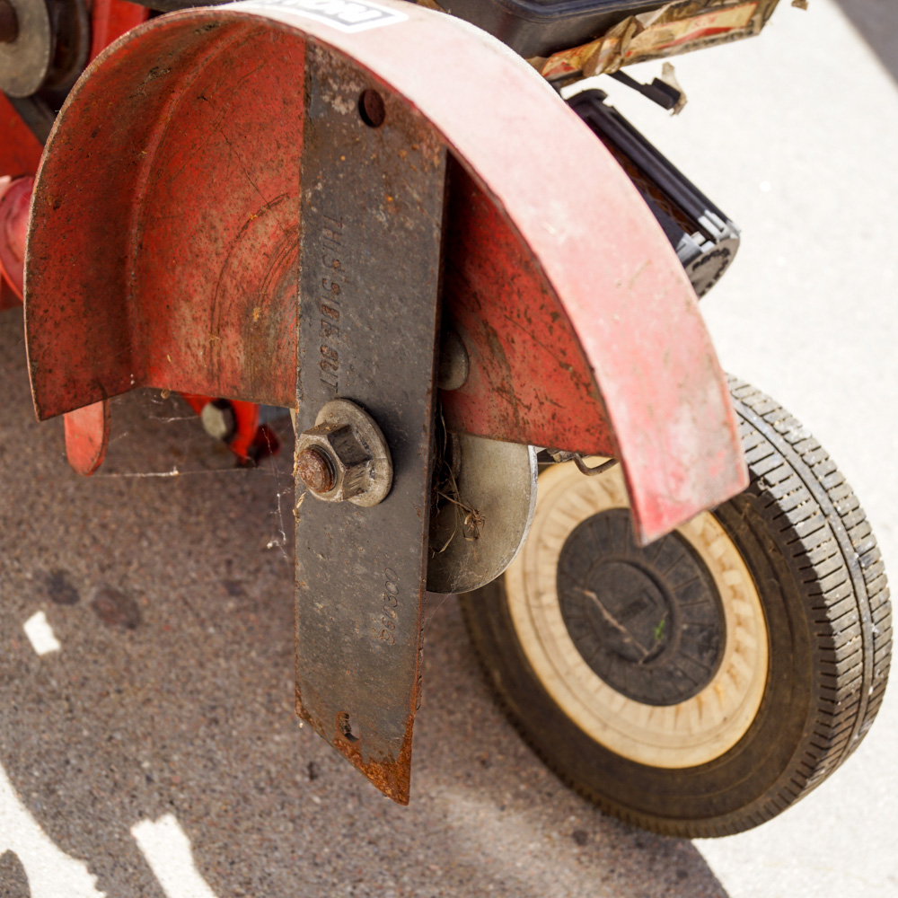 Sears Craftsman Eager-1 3.0 HP Gas Edger-Trimmer