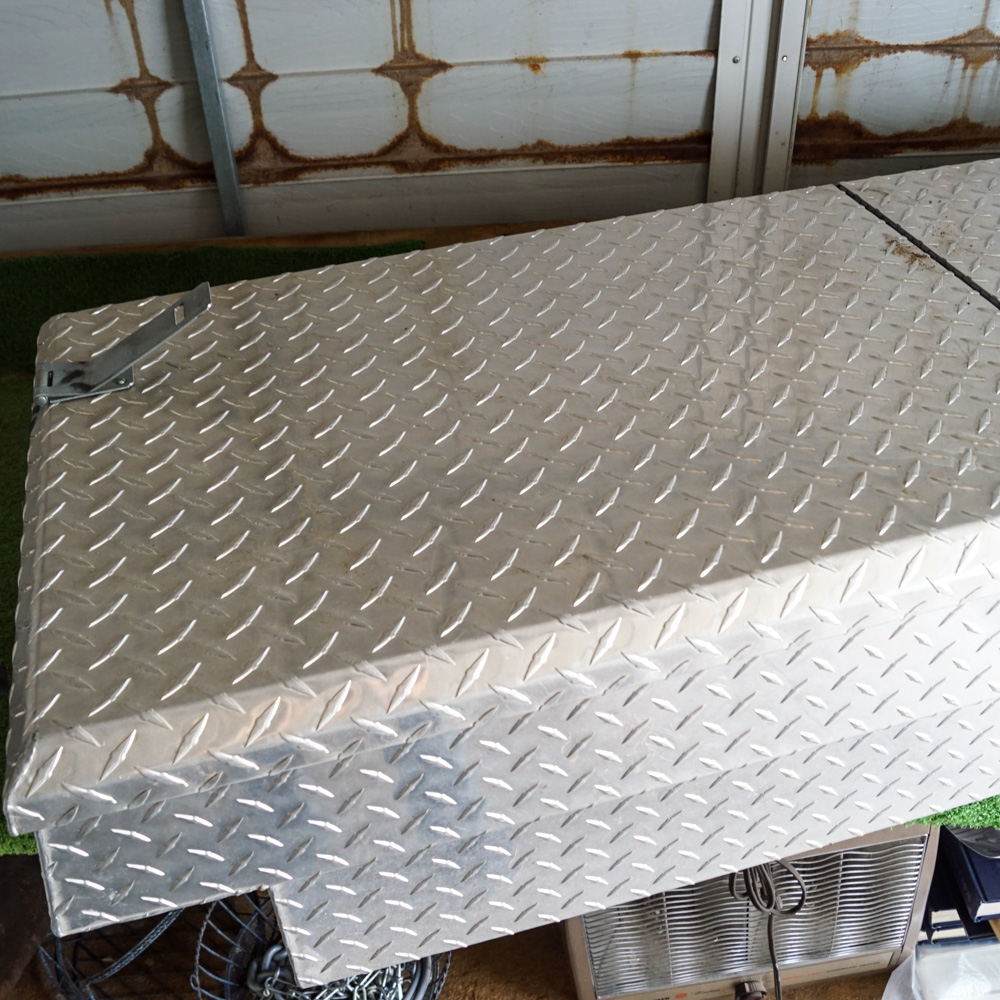 Delta Aluminum Dual Lid Truck Tool Box