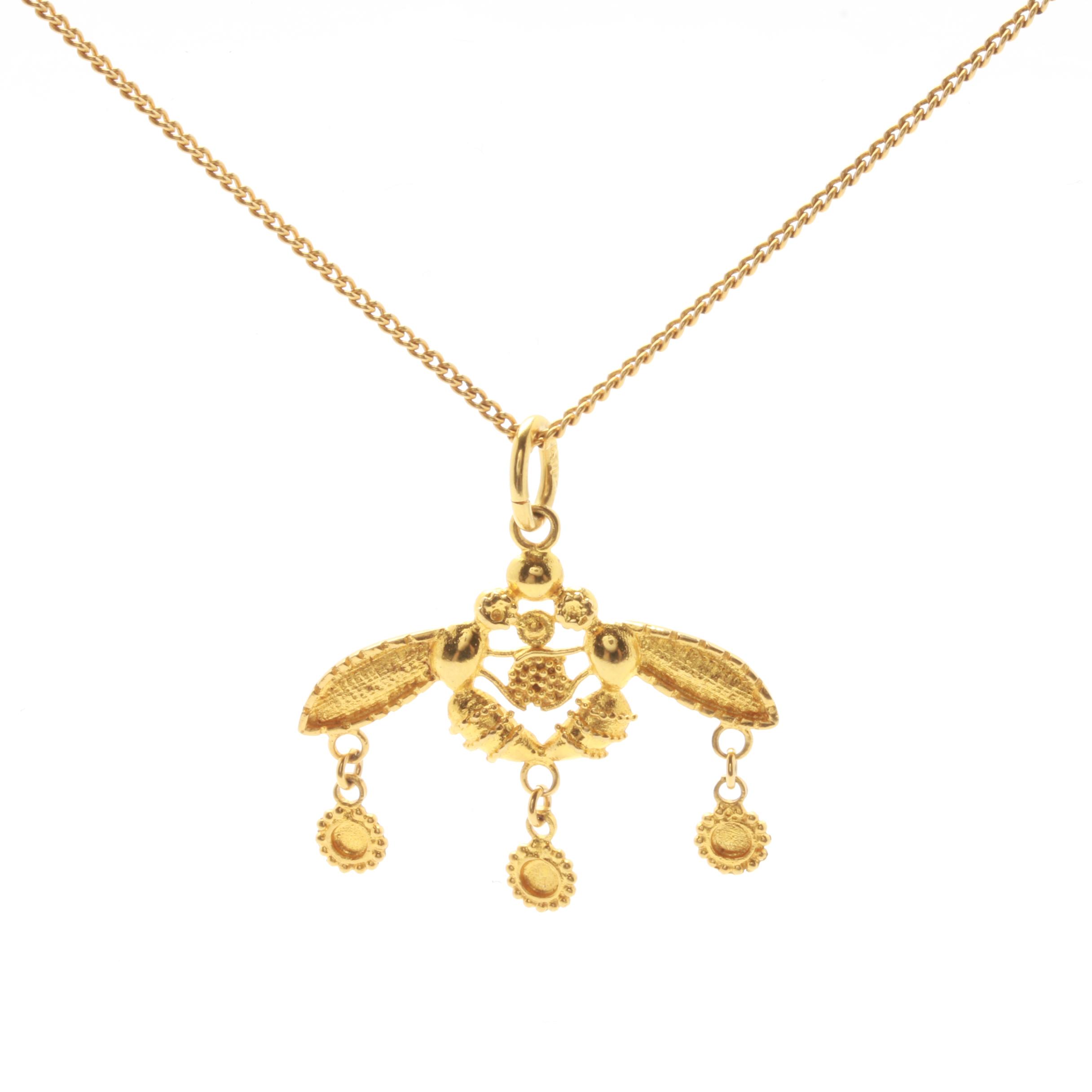 14K and 18K Yellow Gold Minoan Bee Pendant Necklace