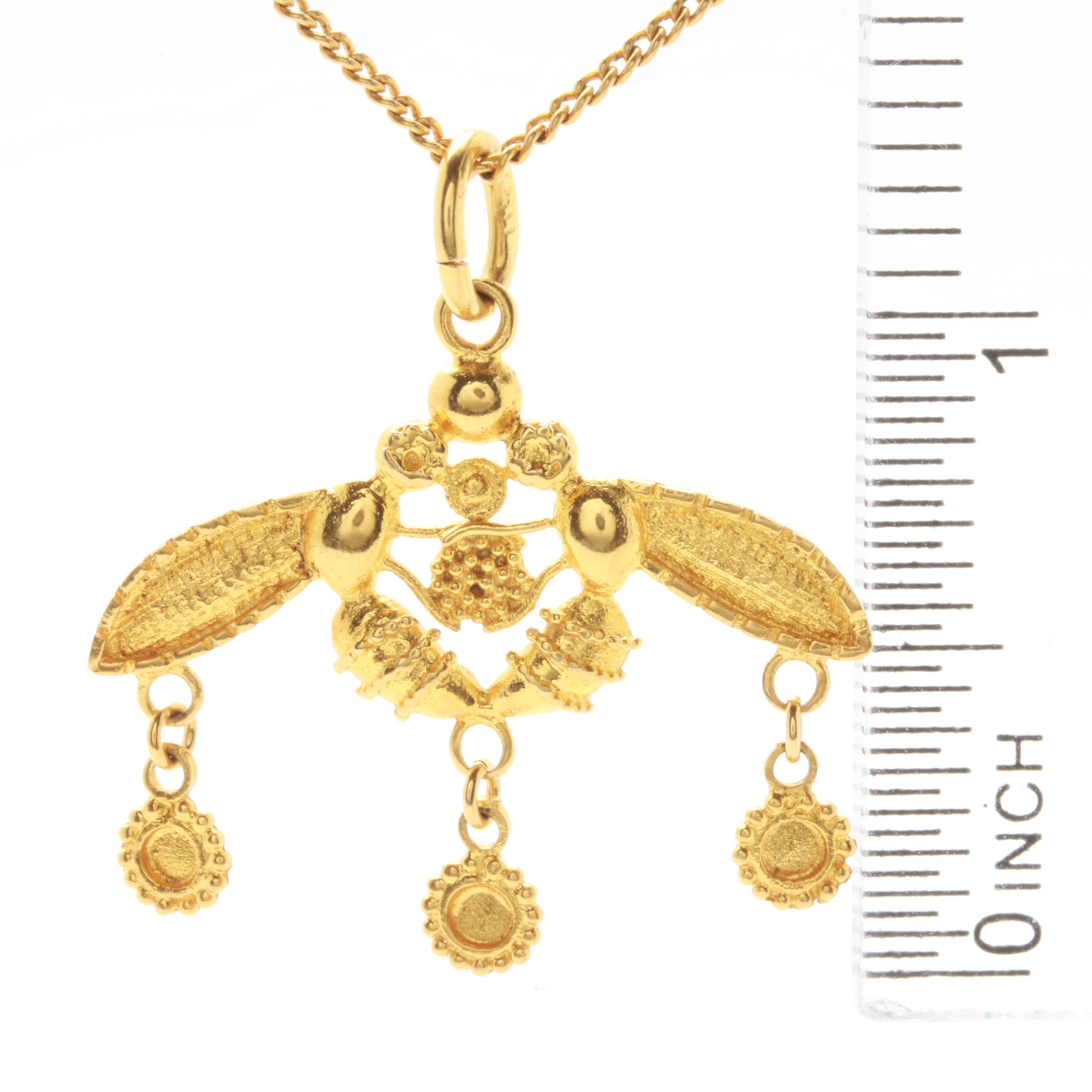 14K and 18K Yellow Gold Minoan Bee Pendant Necklace