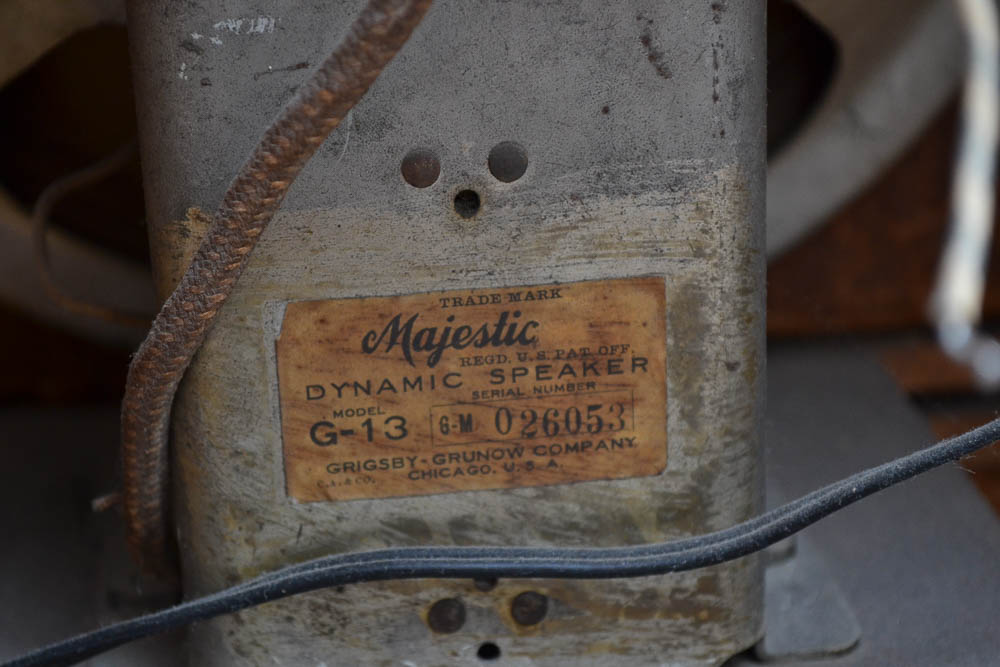 1930s Majestic Model 25 Floor Radio