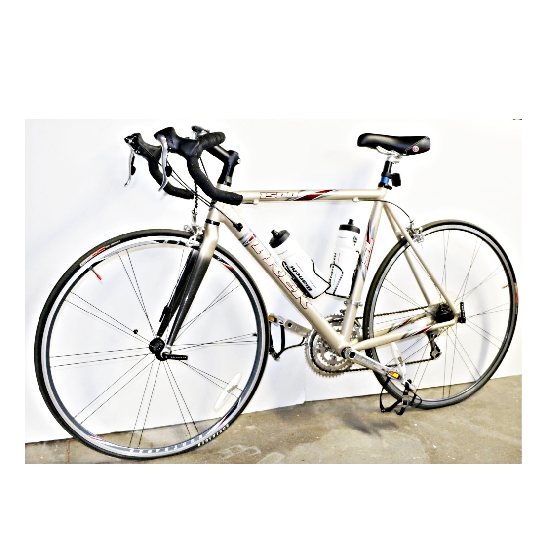 Trek 1500 WSD Road Bike And Accessories