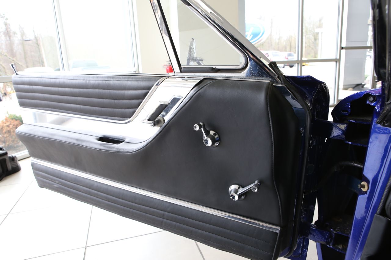 1965 Customized Ford Thunderbird