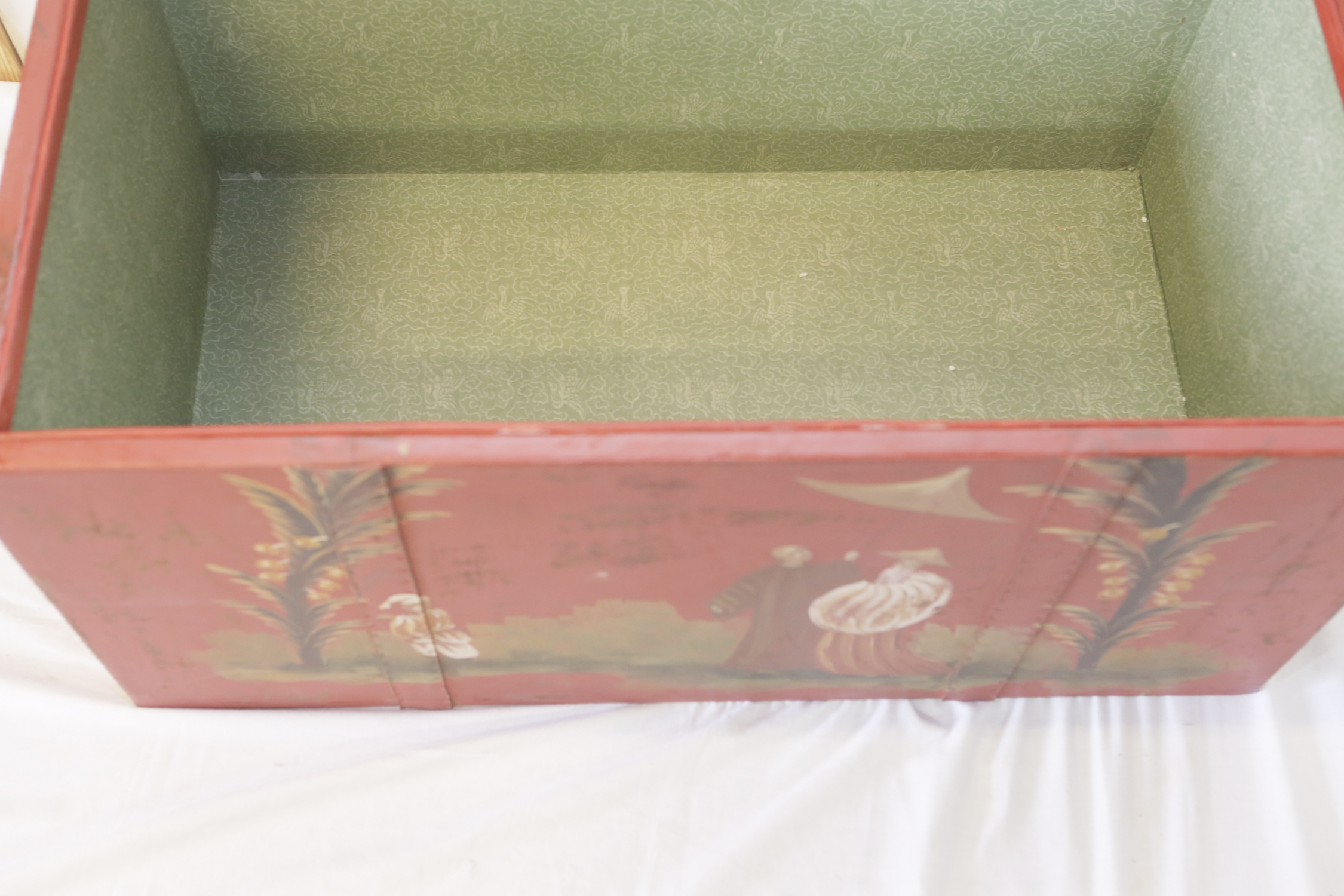 Contemporary Chinoiserie Blanket Chest