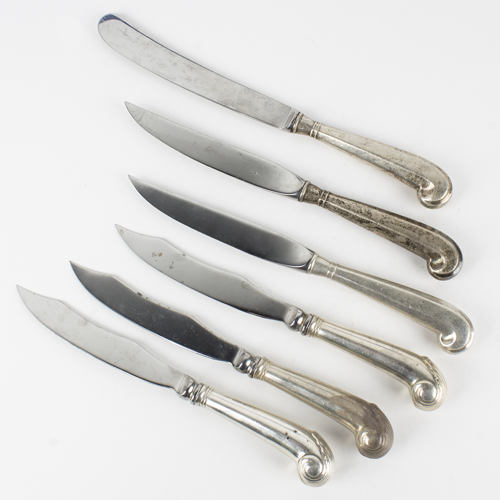 The Stieff Co. Colonial Williamsburg Restoration Sterling Silver Handled Knives