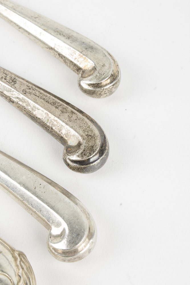 The Stieff Co. Colonial Williamsburg Restoration Sterling Silver Handled Knives