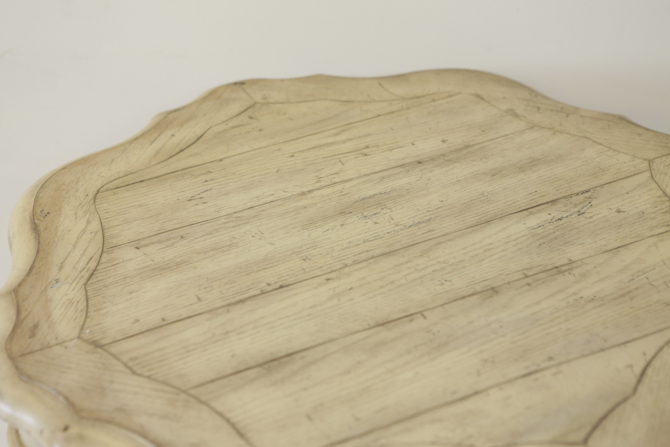 Hooker Furniture Accent Table