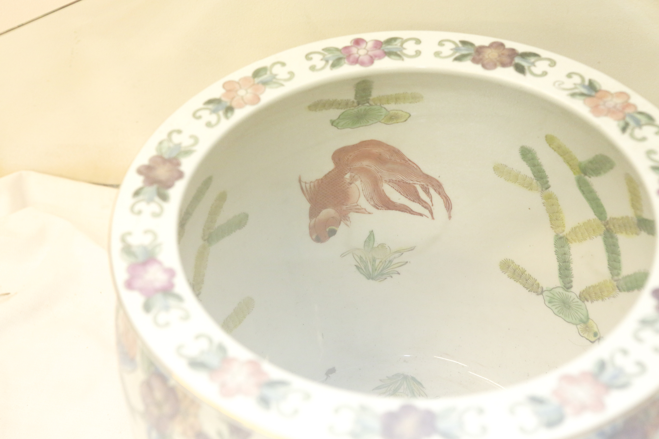 Ceramic Planters with Octagonal Glass Top