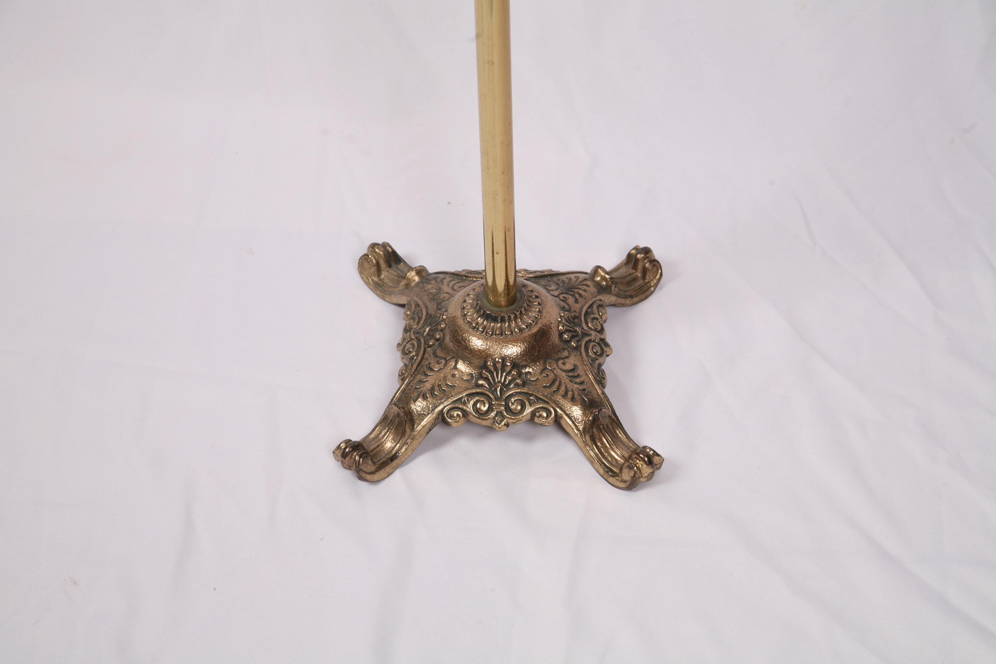 Brass Lyre-Shaped Sheet Music Stand