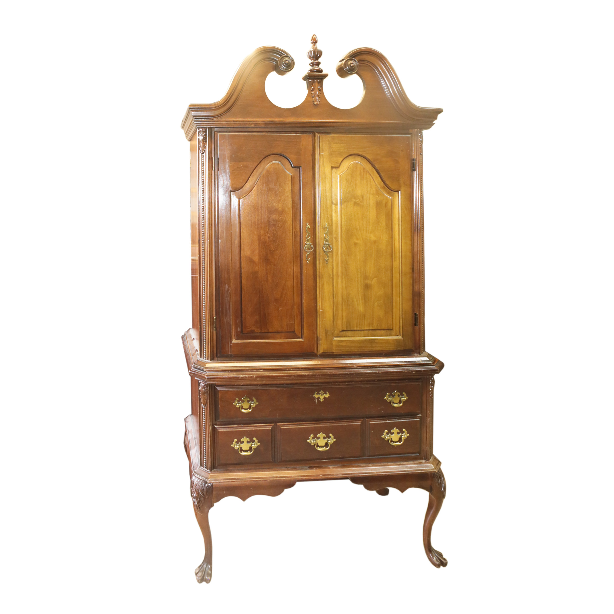 Queen Anne Style Raised Cabinet by Rock City