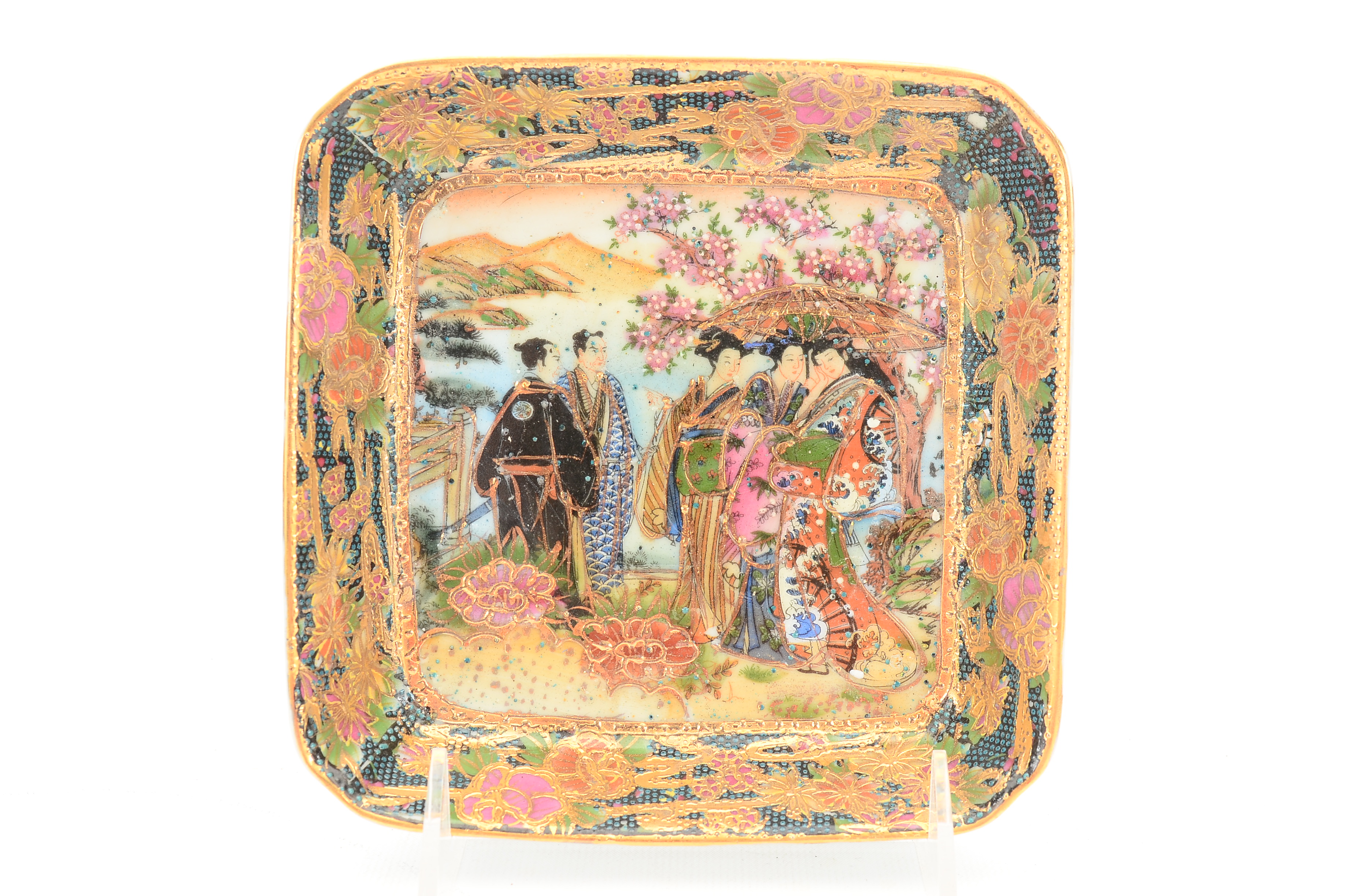 Roseville Pottery "Snowberry" Vase