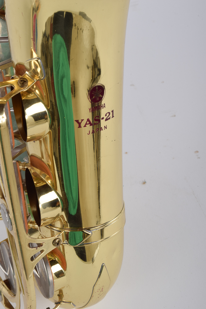 Yamaha YAS-21 Alto Saxophone in Case