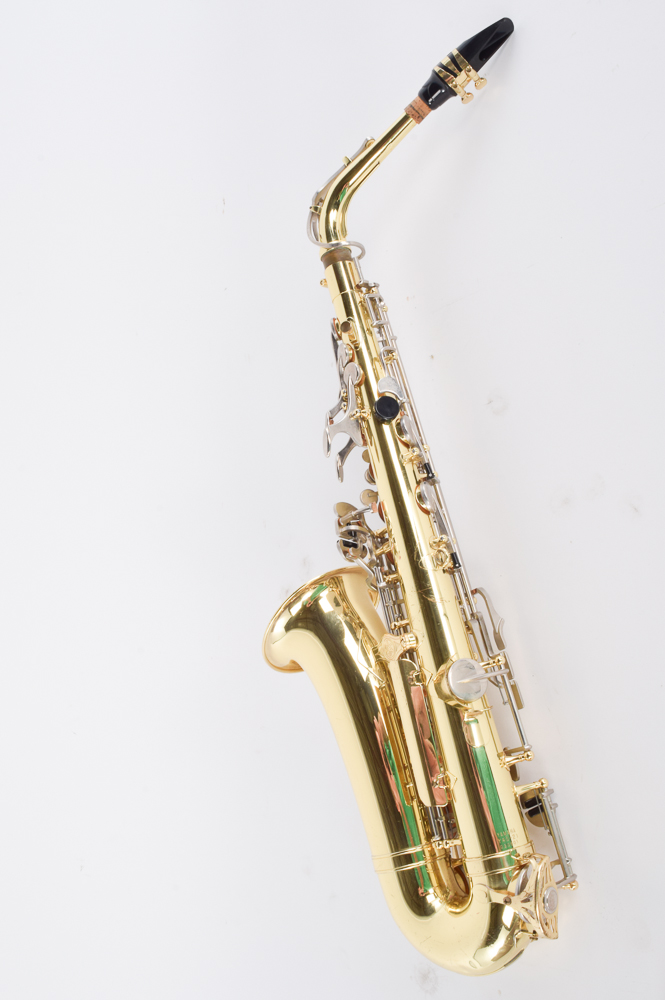 Yamaha YAS-21 Alto Saxophone in Case
