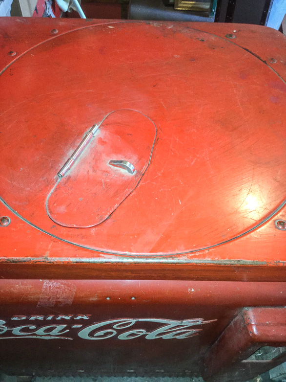 Circa 1950 Vendo Spin Top Coca-Cola Machine