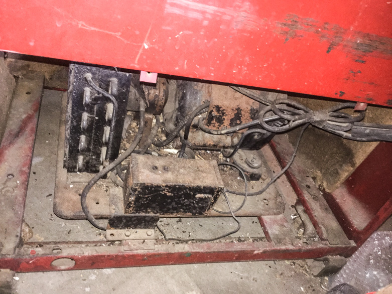 Circa 1950 Vendo Spin Top Coca-Cola Machine