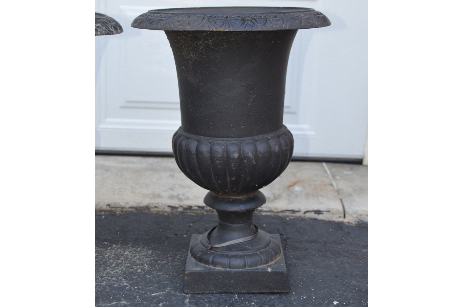 Black Neoclassical Style Matching Black Concrete Planters