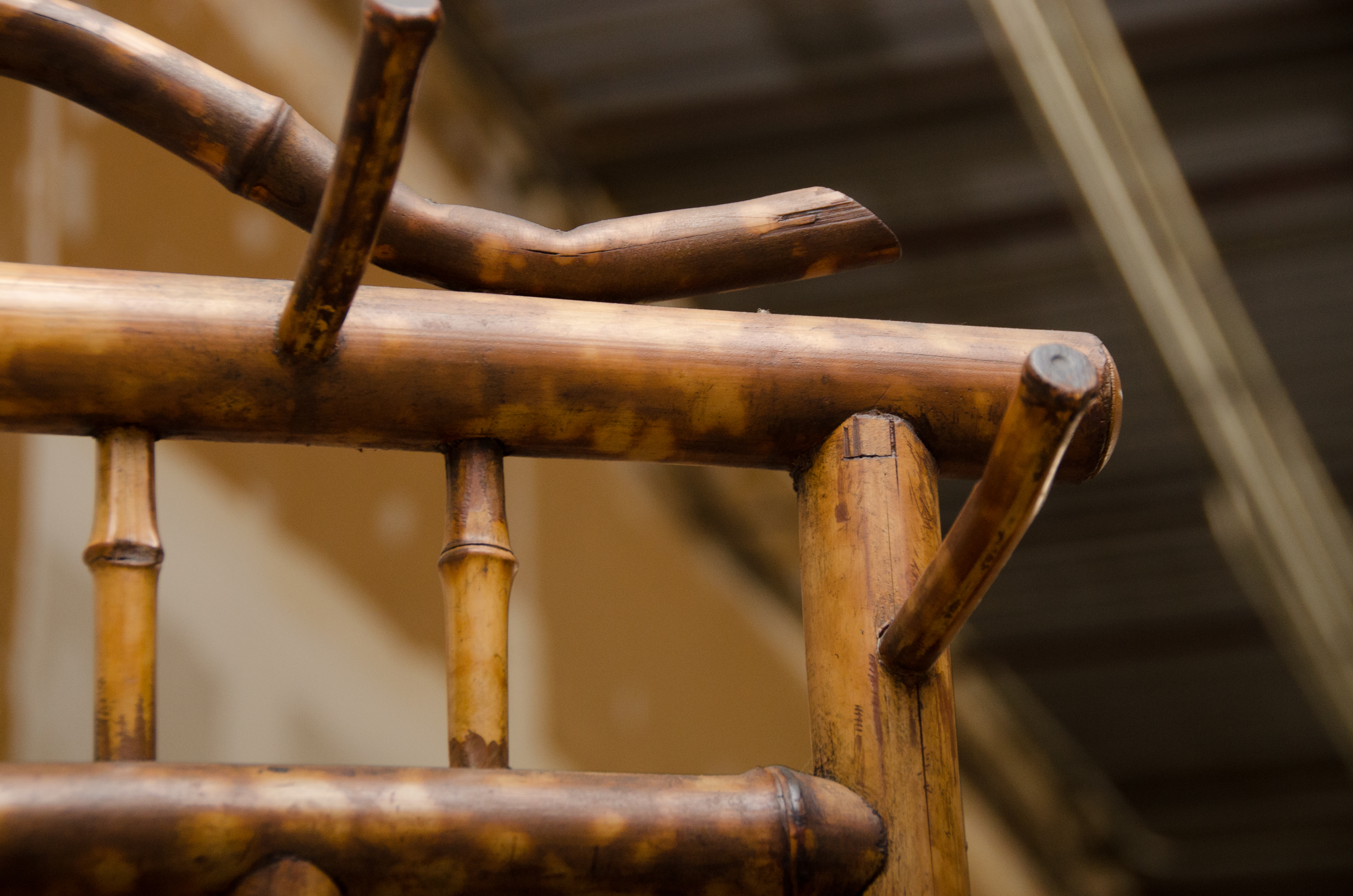 Chinoiserie Bamboo Hall Tree With Floral Tiles