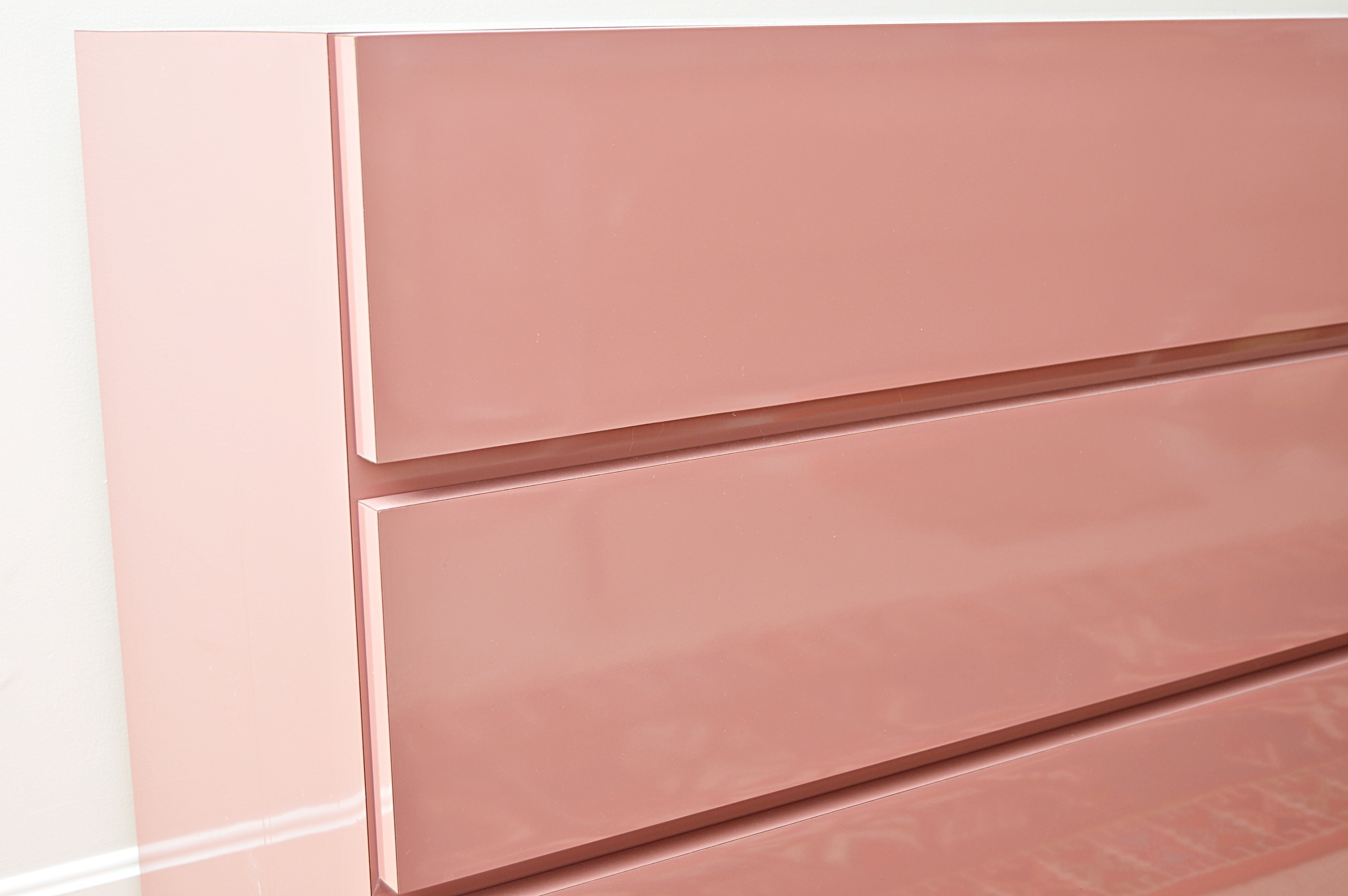 Retro Rose Pink Laminate Dresser