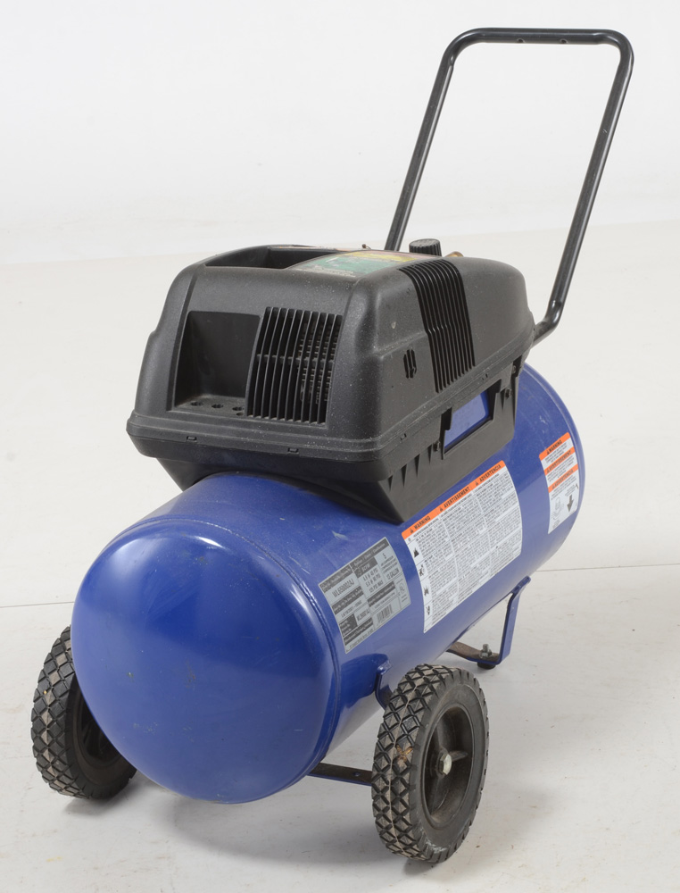 Campbell Hausfeld 13 Gallon 5 HP Air Compressor