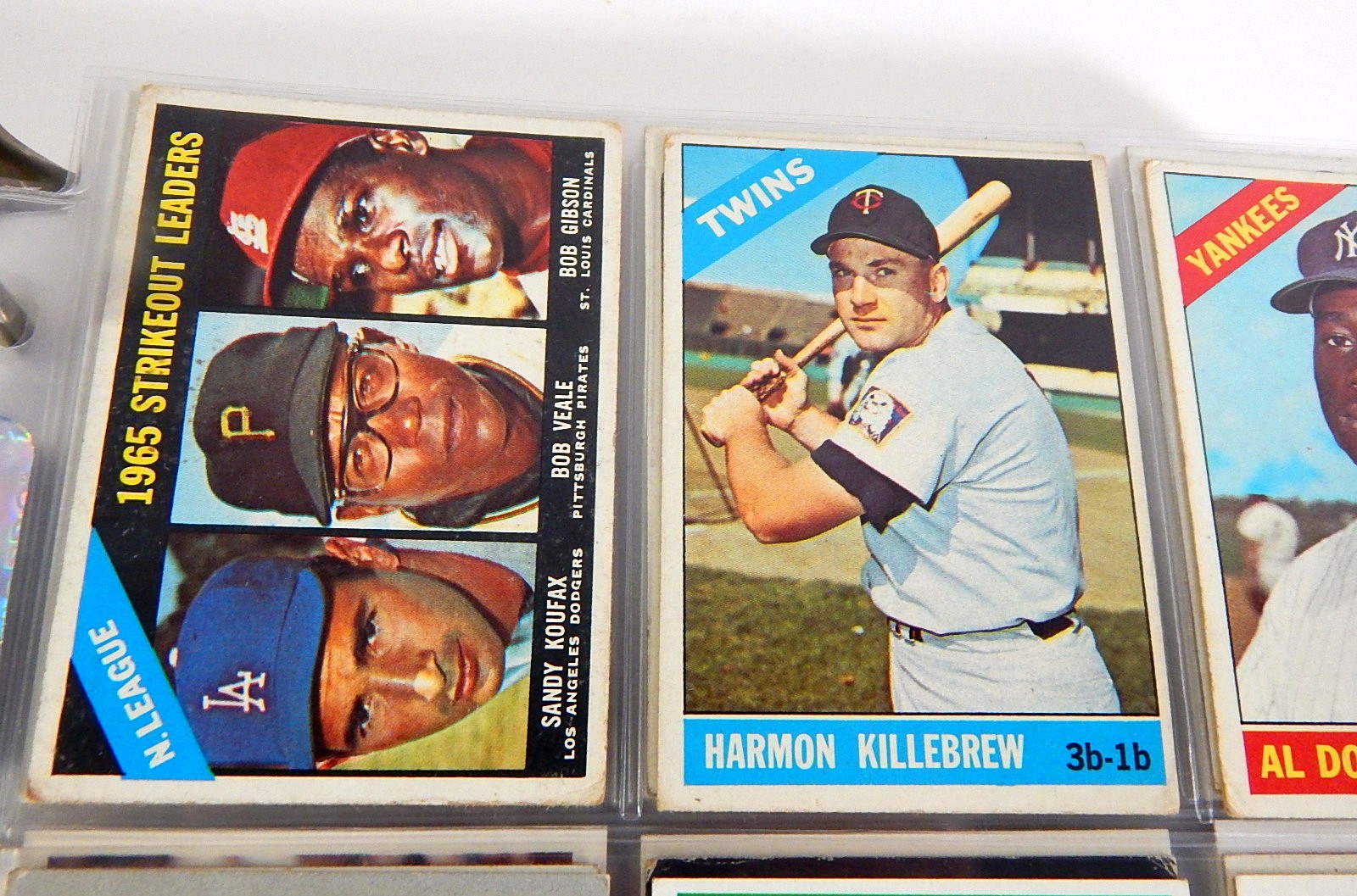 Over 400 Baseball Cards in Album From 1960s through 1990s