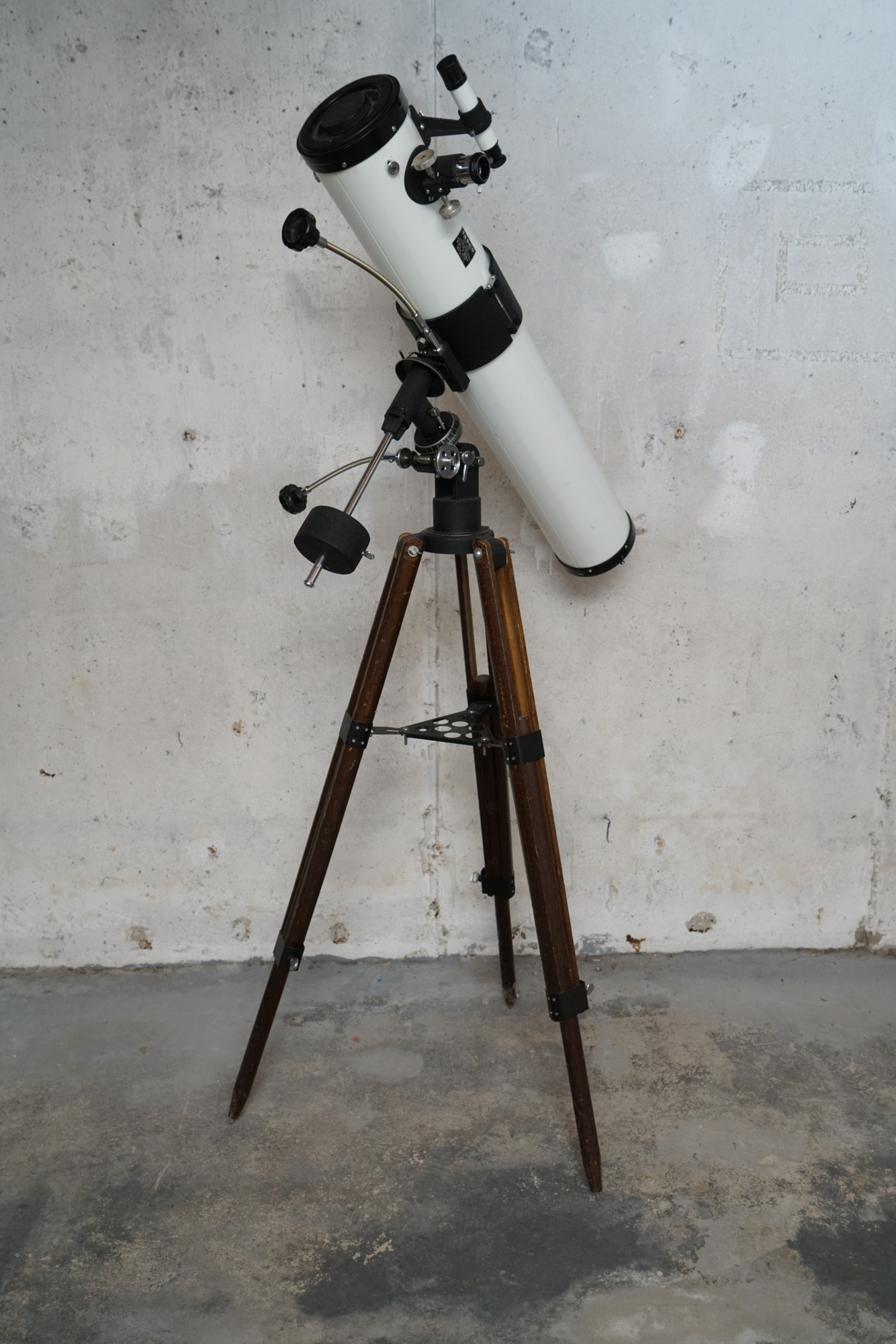 Tasco 11TE-5 Reflector Telescope