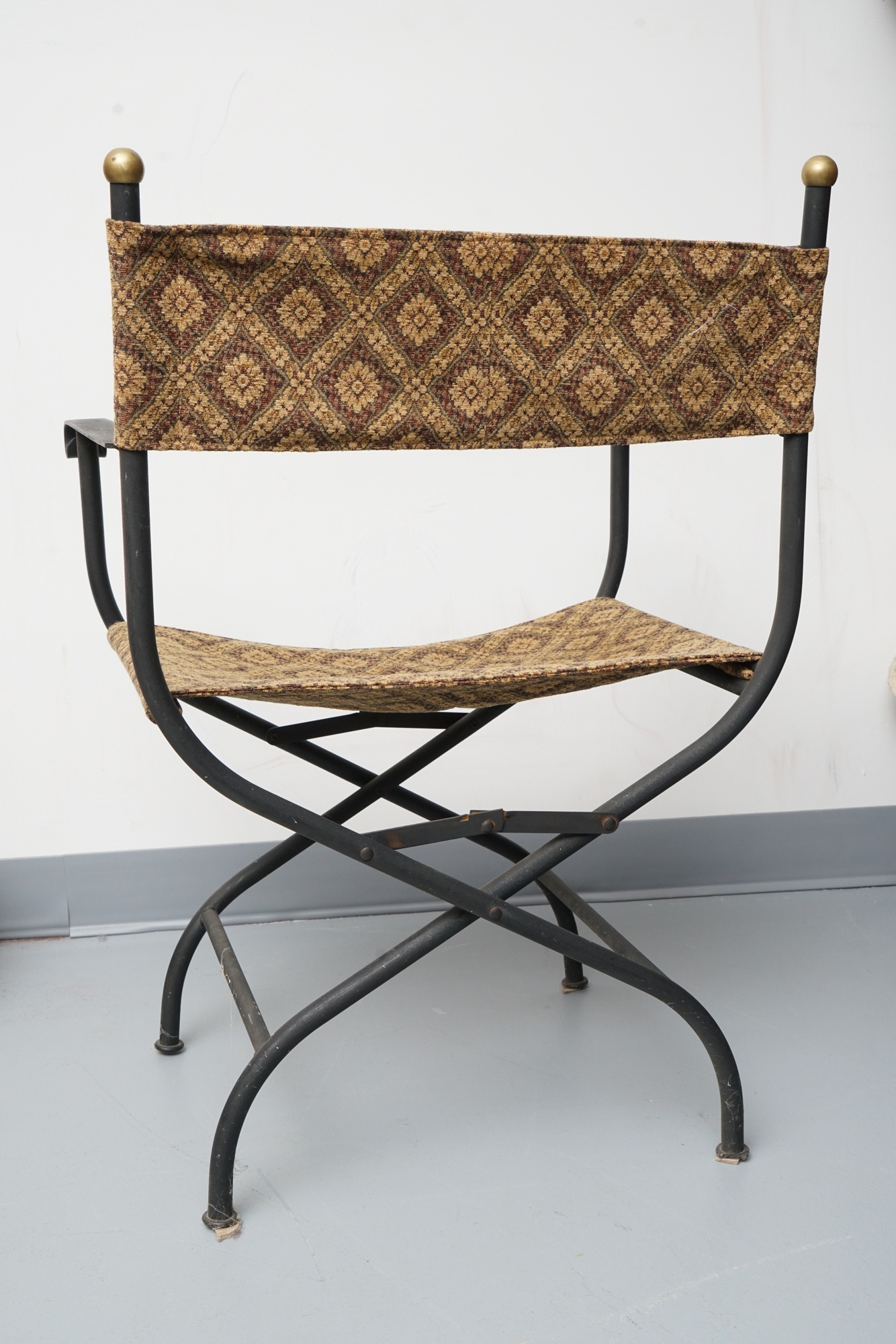 Set of Metal Savonarola Style Fold Up Chairs