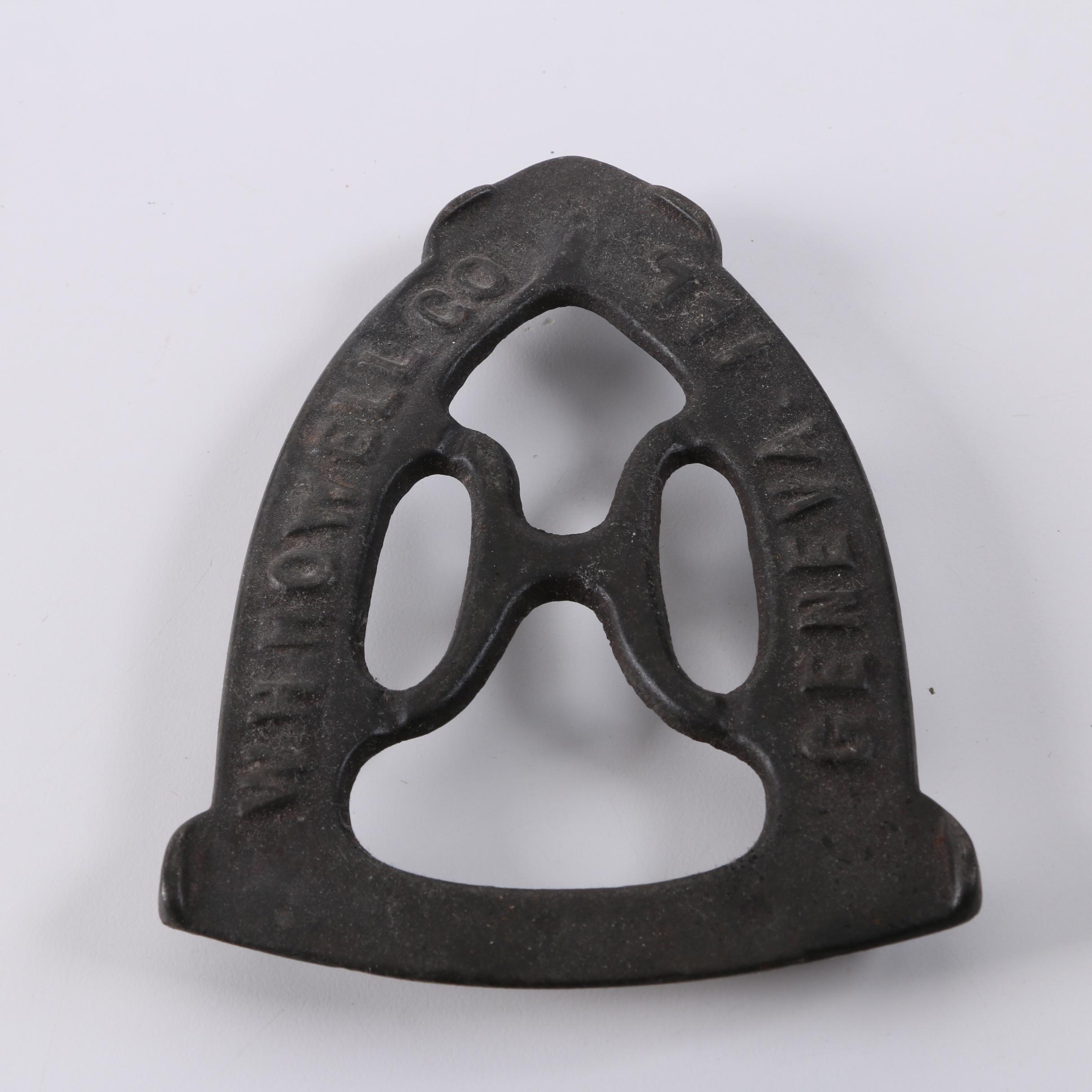 Antique and Vintage Cast Iron Clothing Irons