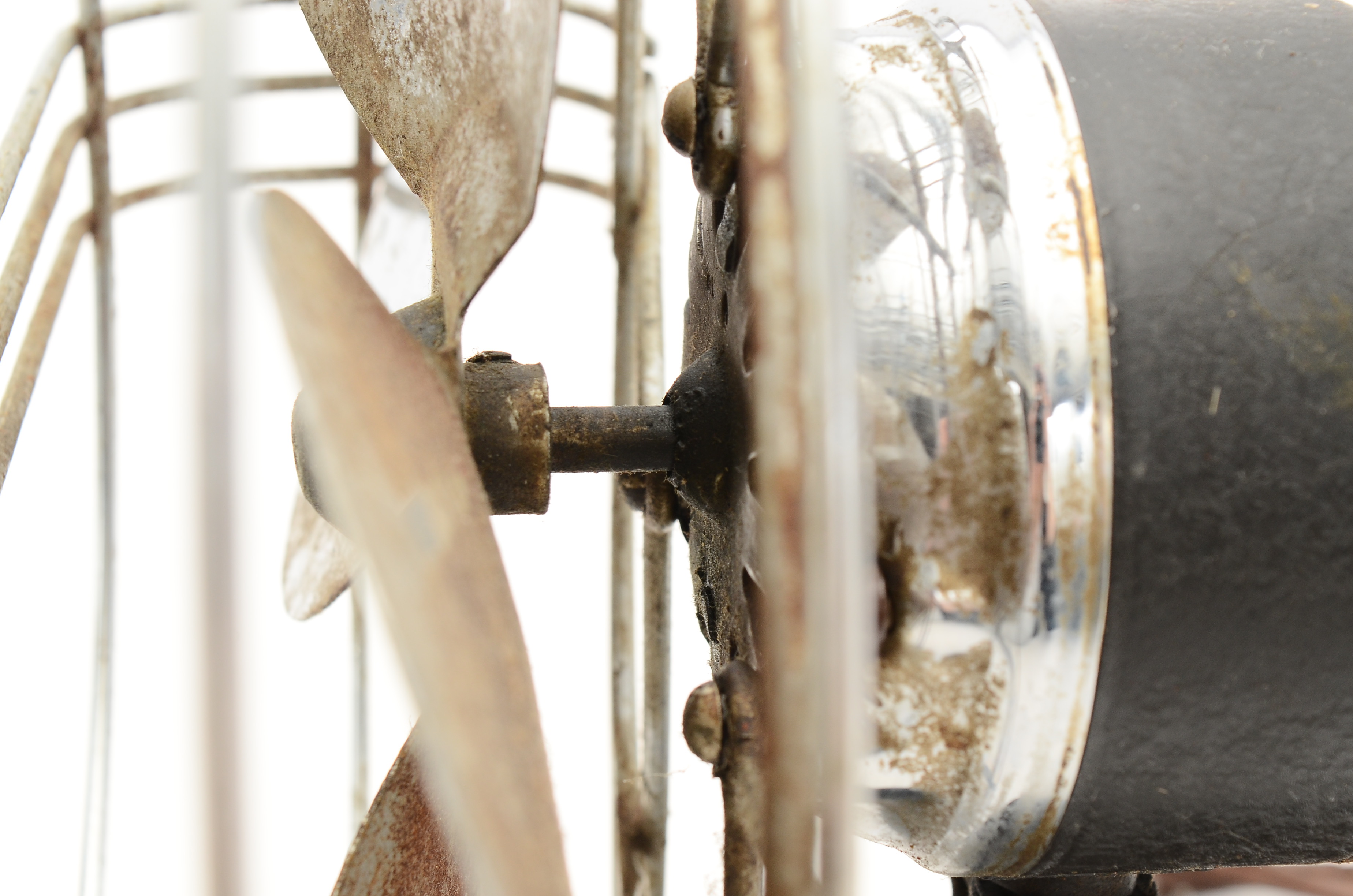 Vintage KM "Koldair" Oscillating Portable Fan