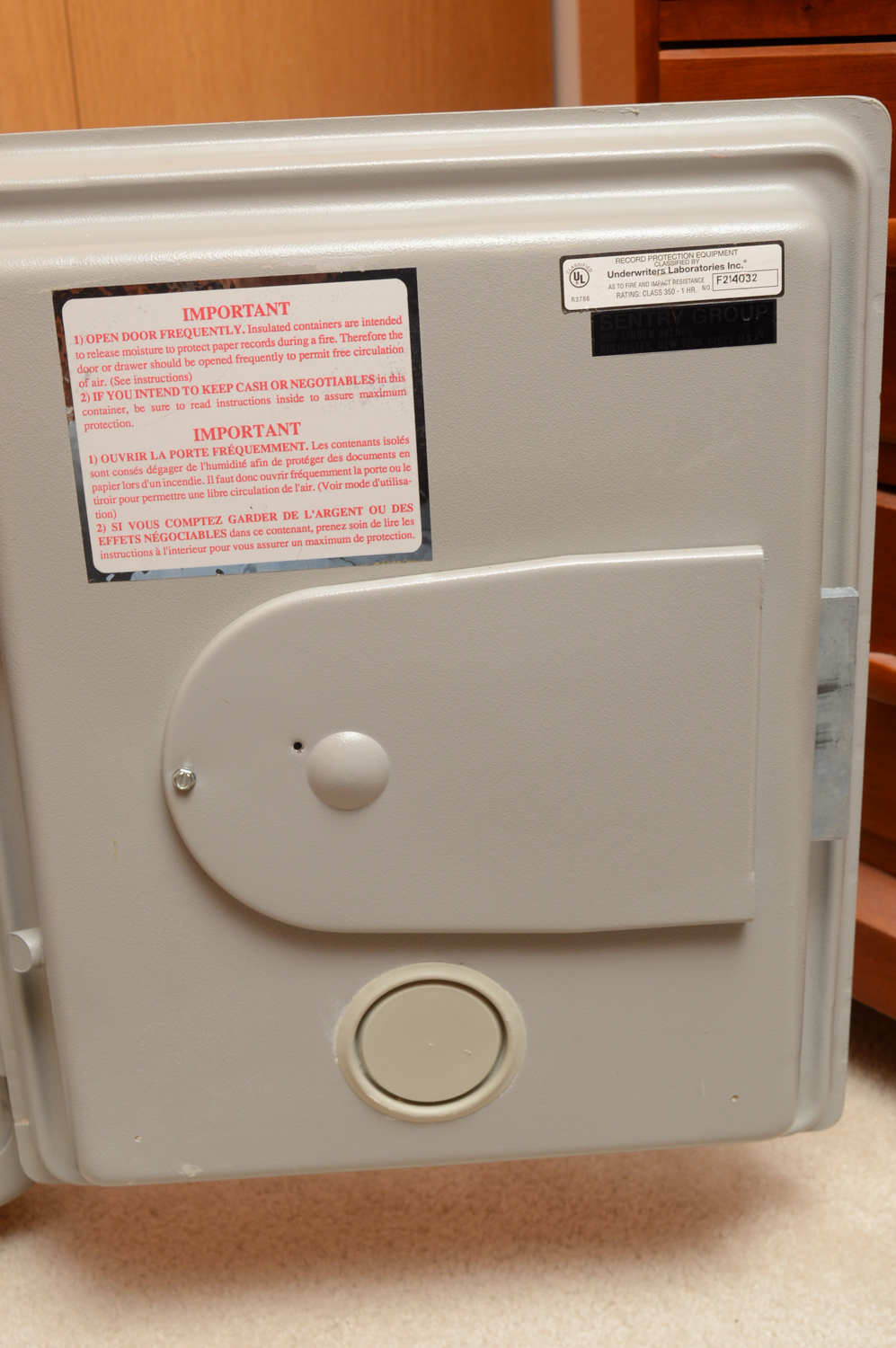 Sentry Floor Safe 6330