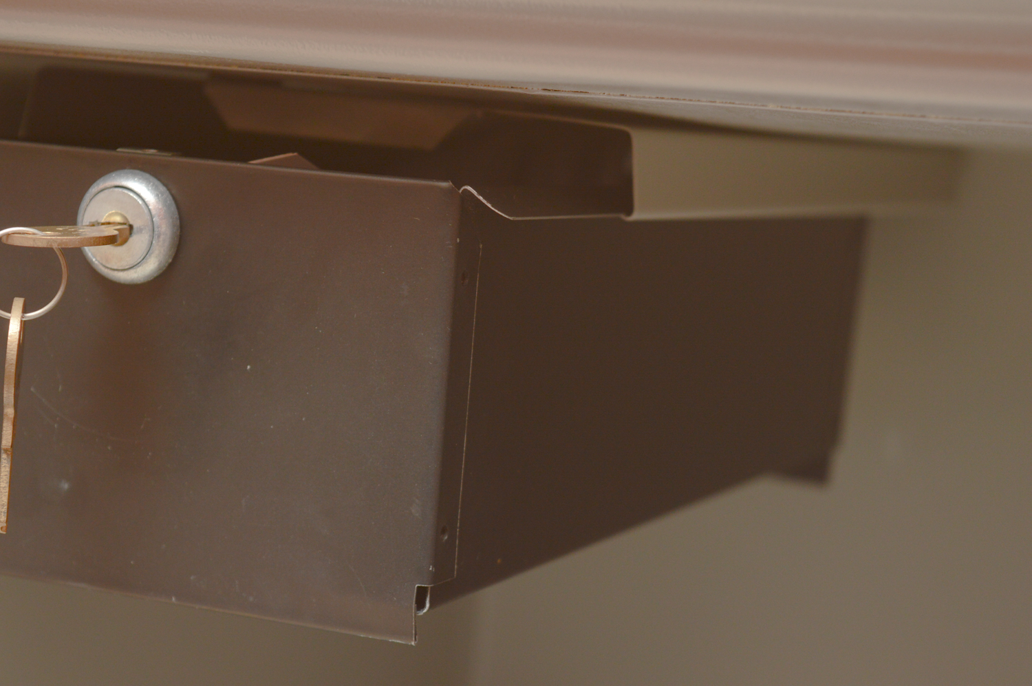 Sentry Floor Safe 6330