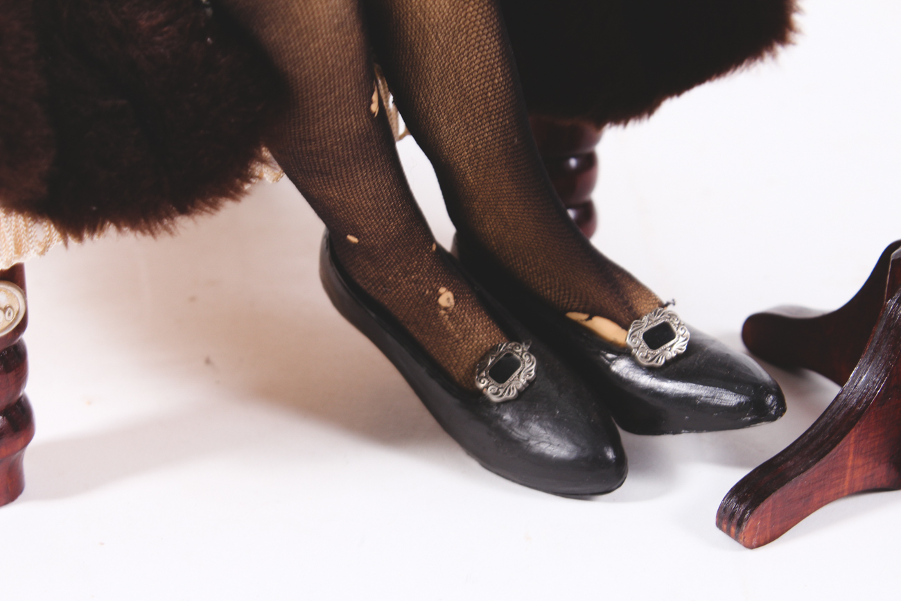 Hobo Designs Limited Edition "Hilda" Resin Sculpture by Scott and Gill Harris