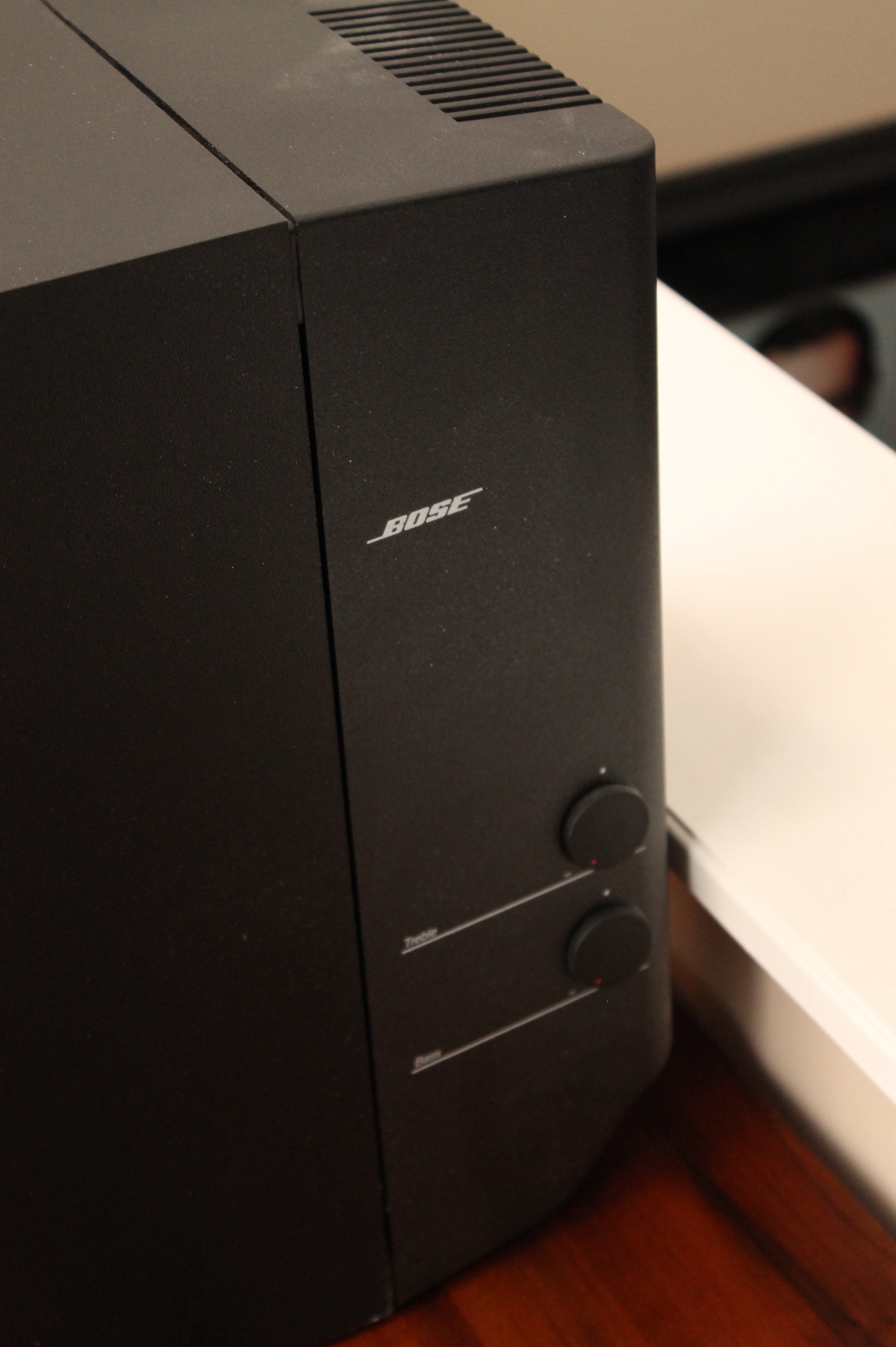 Bose "Acoustimass 20" Powered Subwoofer