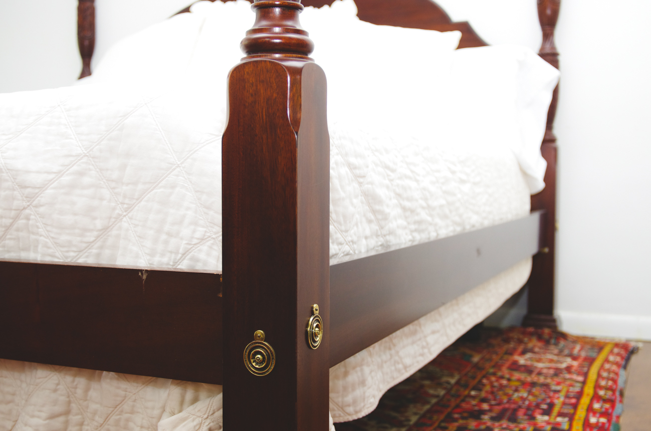 Henkel Harris "Rice Carved" King-Size Mahogany Four-Poster Bed