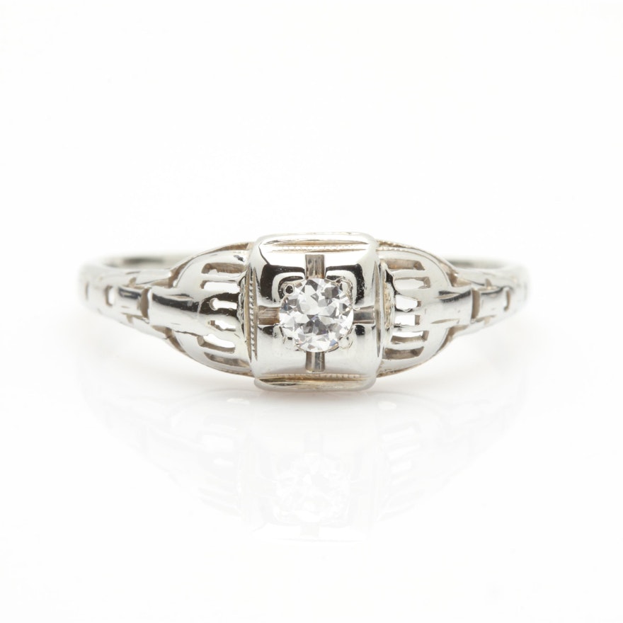 Vintage 18K White Gold Diamond Ring