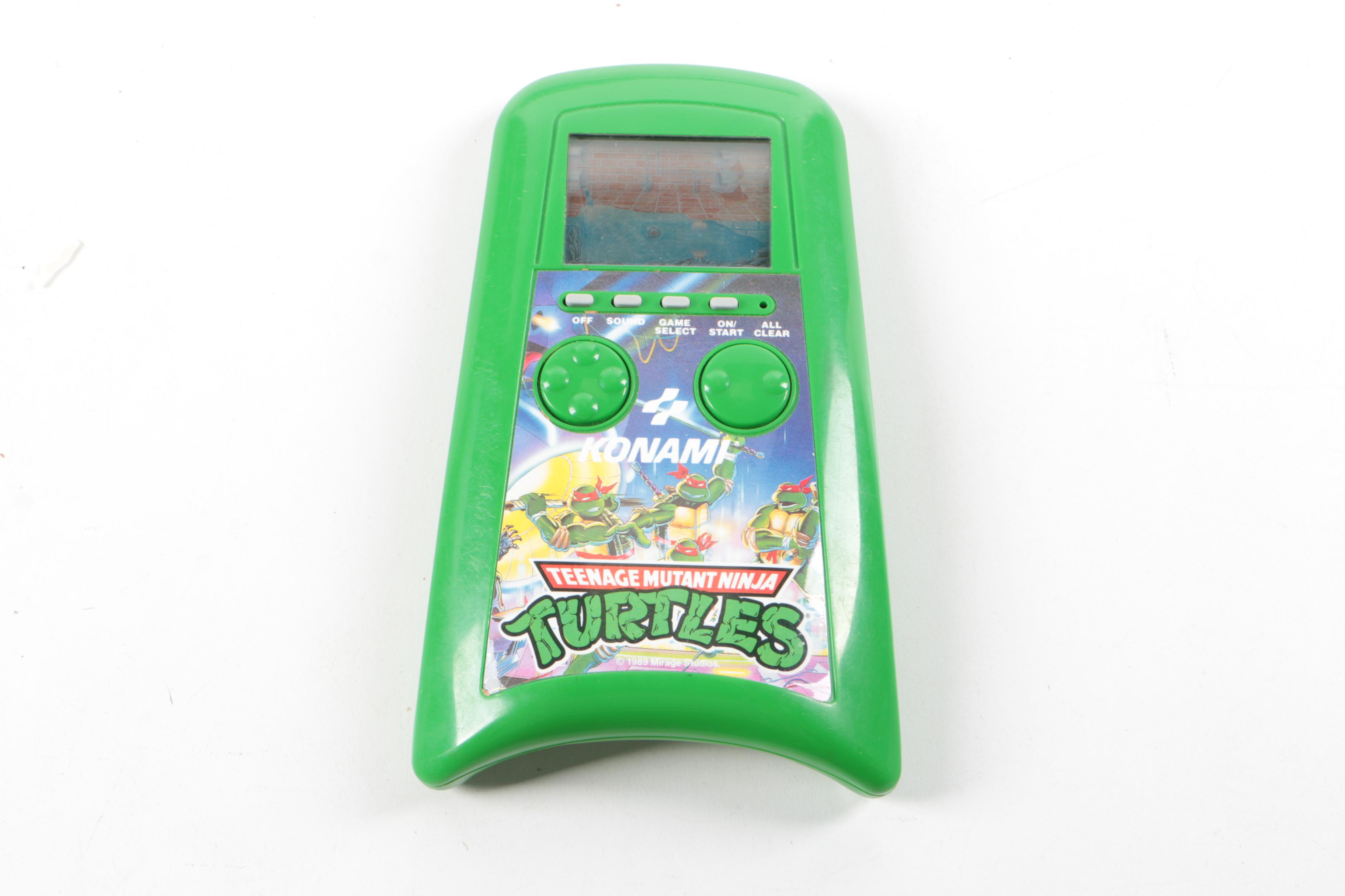 1985 Nintendo Entertainment System and Other Video Game Items