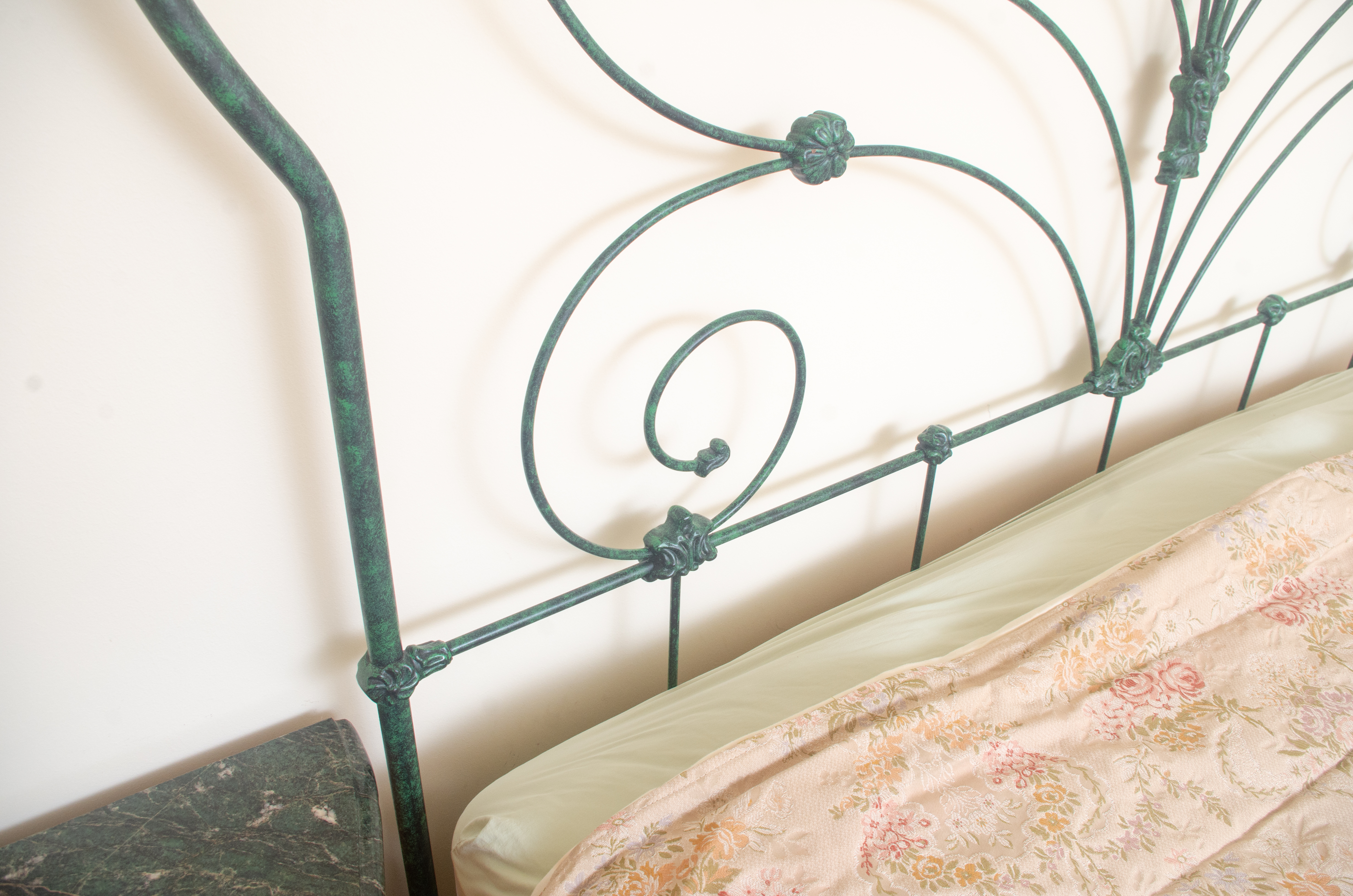 King Size Metal Bed Frame