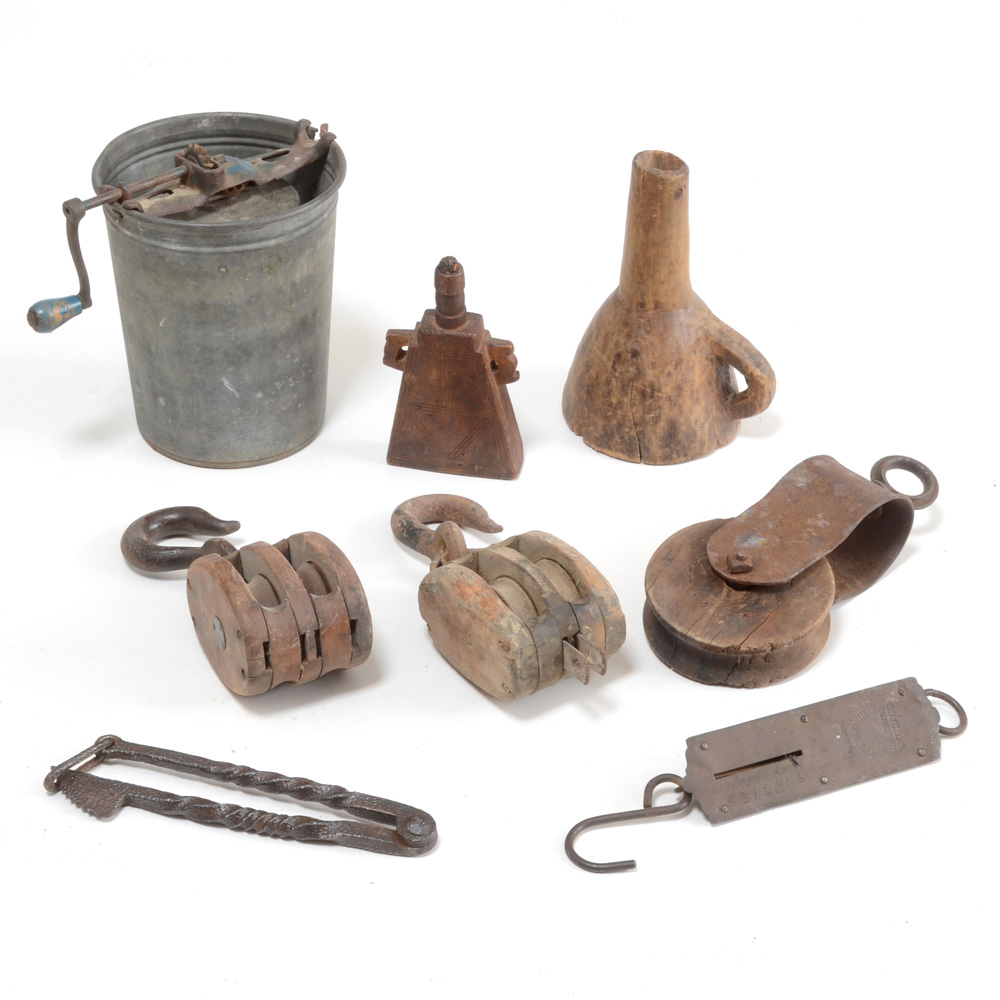 Assortment of Vintage Decor