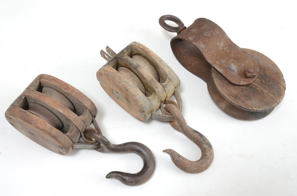 Assortment of Vintage Decor