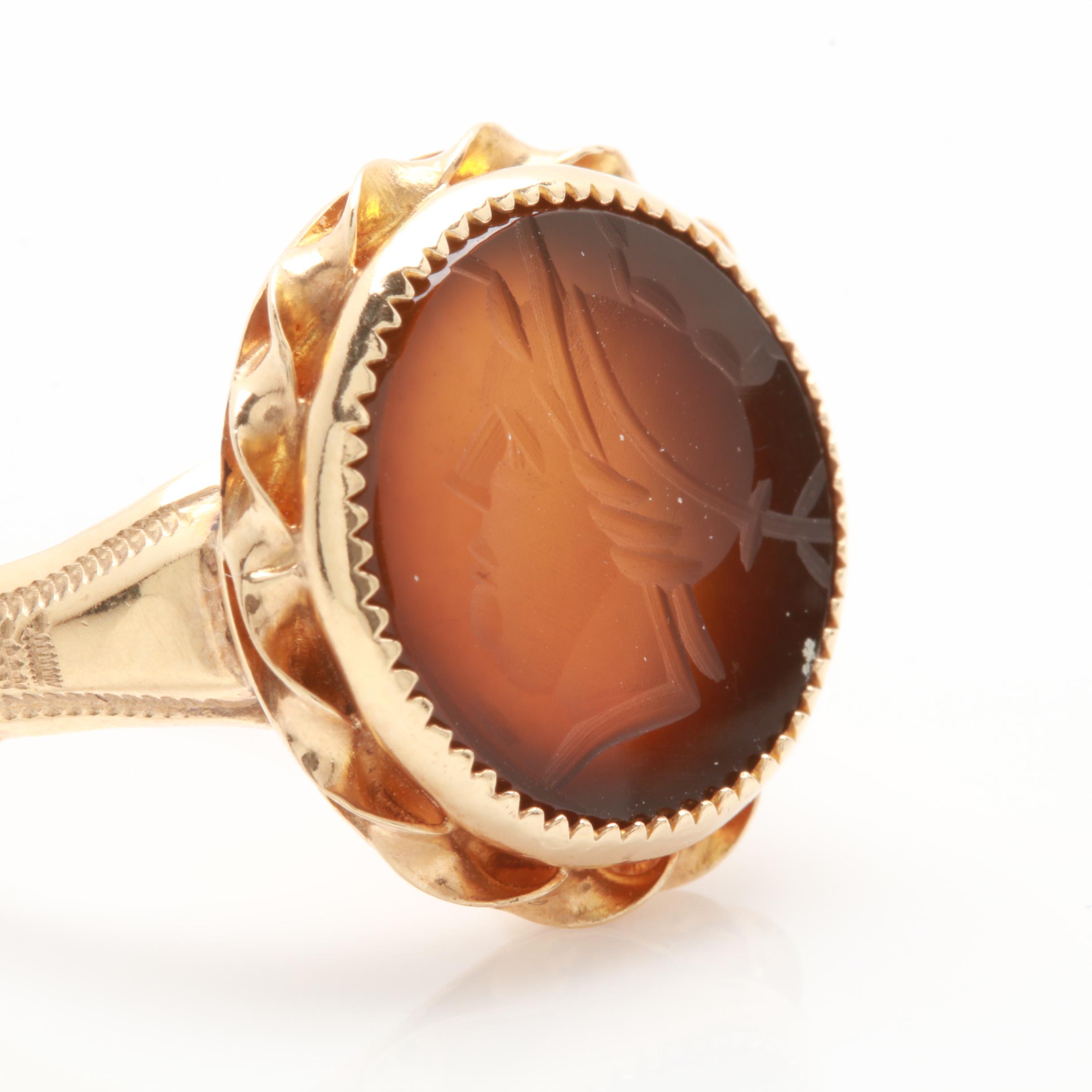 Vintage 10K Yellow Gold Sardonyx Intaglio Ring