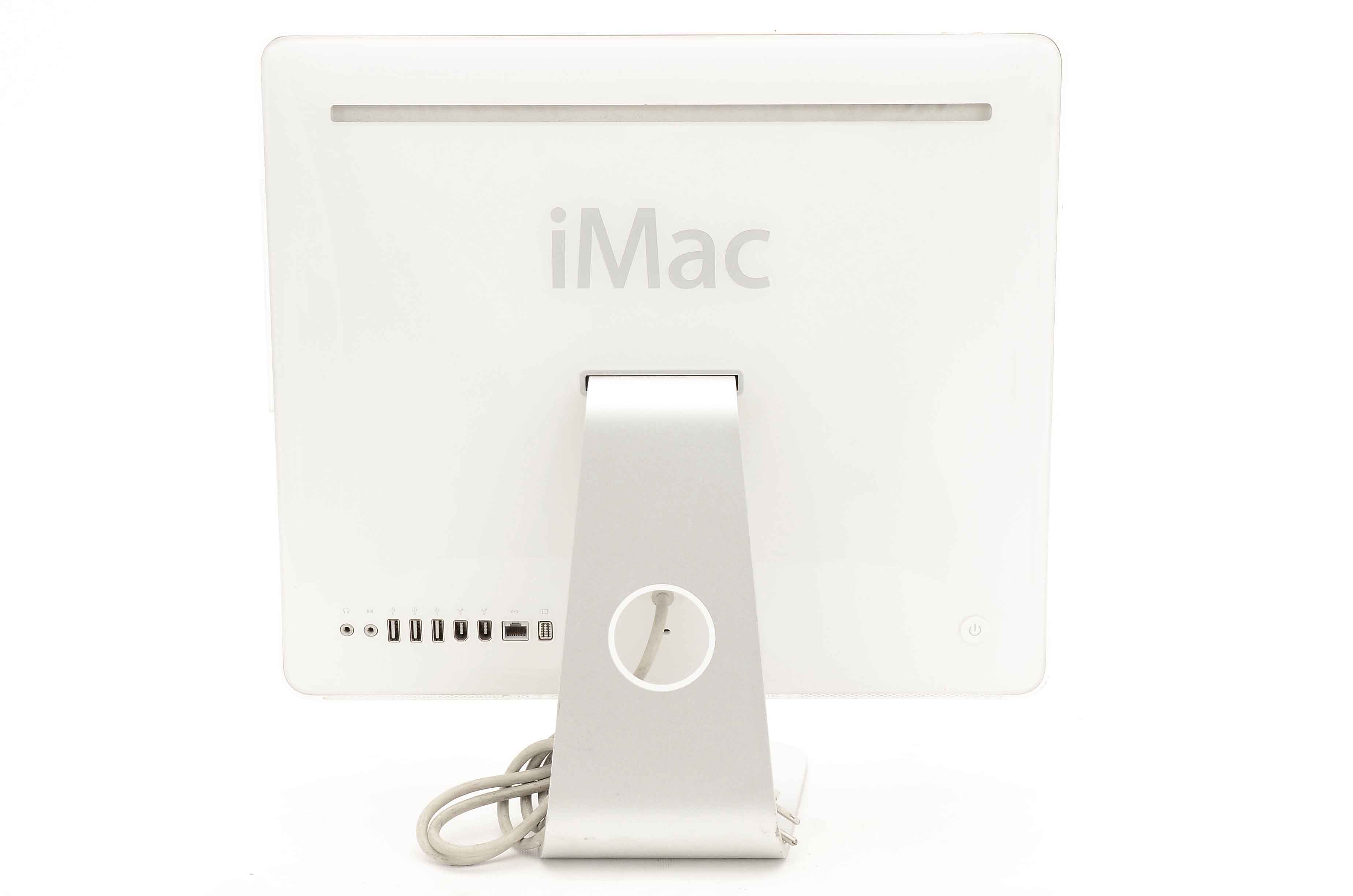 17" iMac Desktop in White