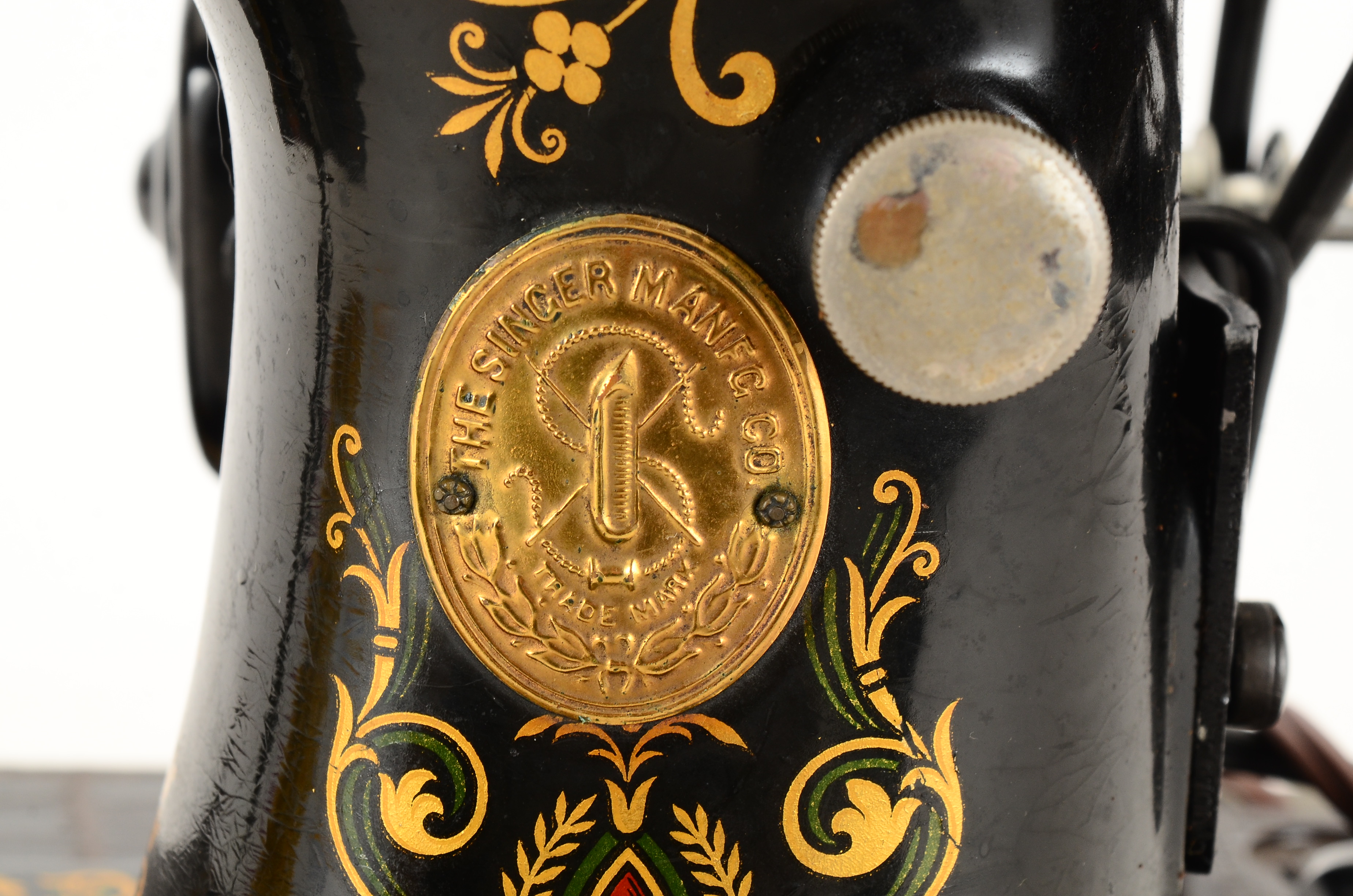 Vintage Singer "Champion" Model 24 Electric Sewing Machine