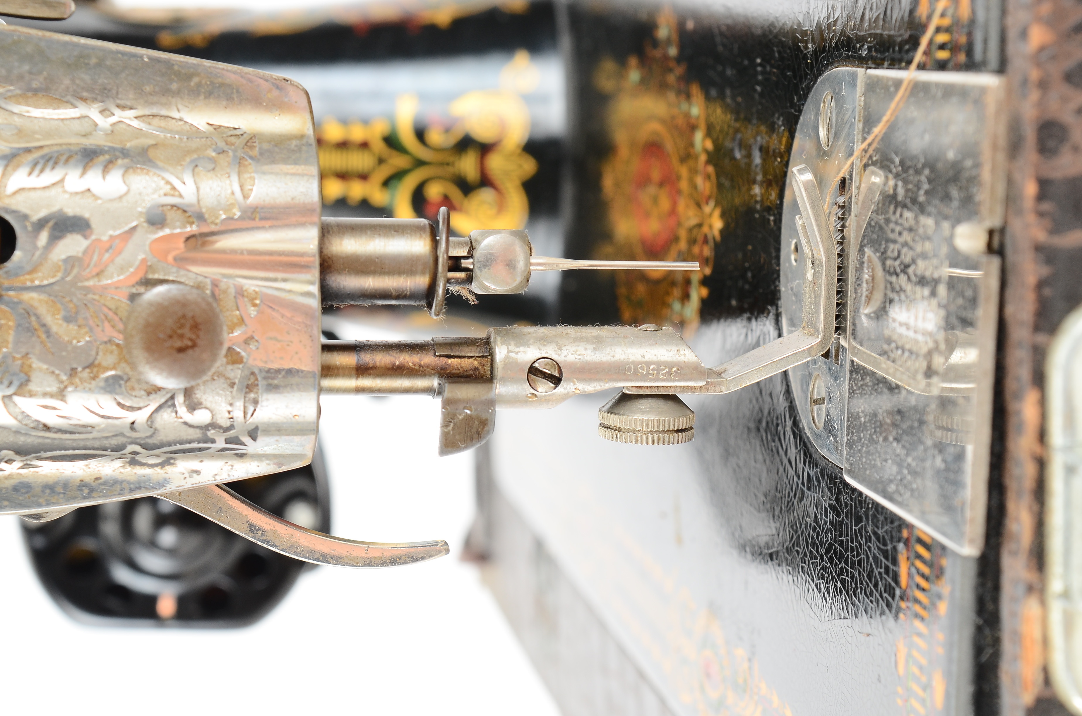 Vintage Singer "Champion" Model 24 Electric Sewing Machine