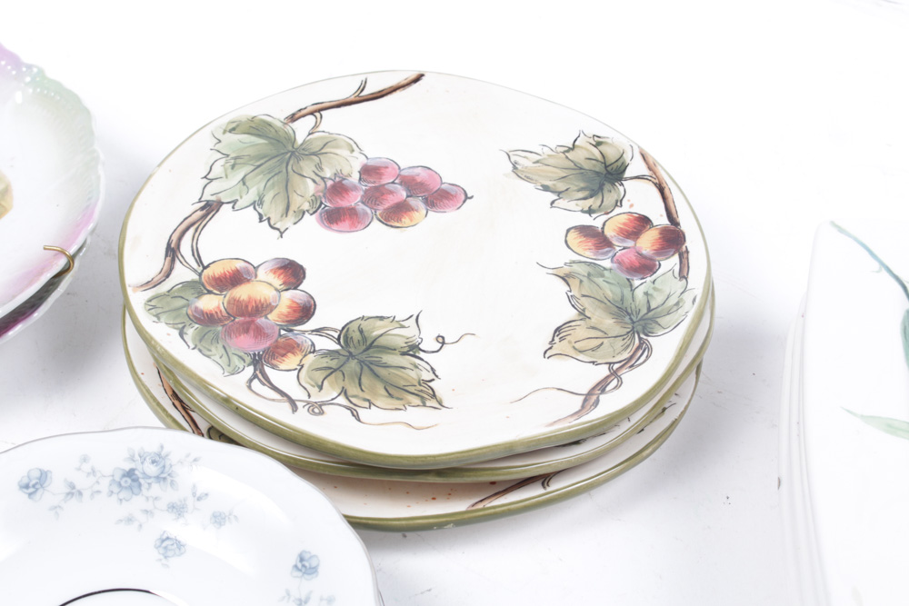Porcelain Tableware Featuring "Indian Tree" by Royal Grafton