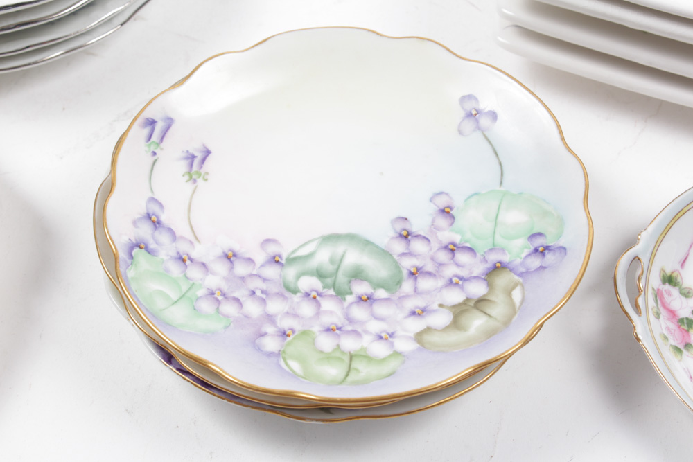 Porcelain Tableware Featuring "Indian Tree" by Royal Grafton